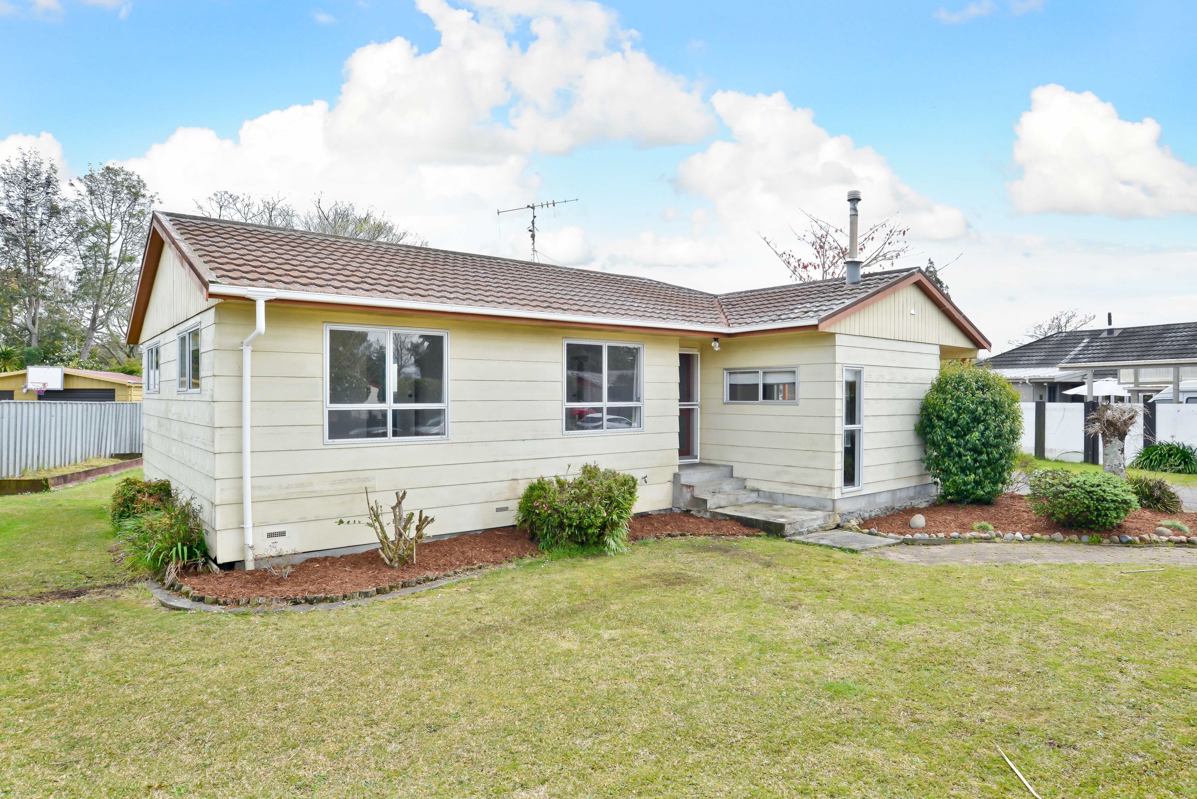 22 Hibiscus Avenue, Hamilton Lake, Hamilton City