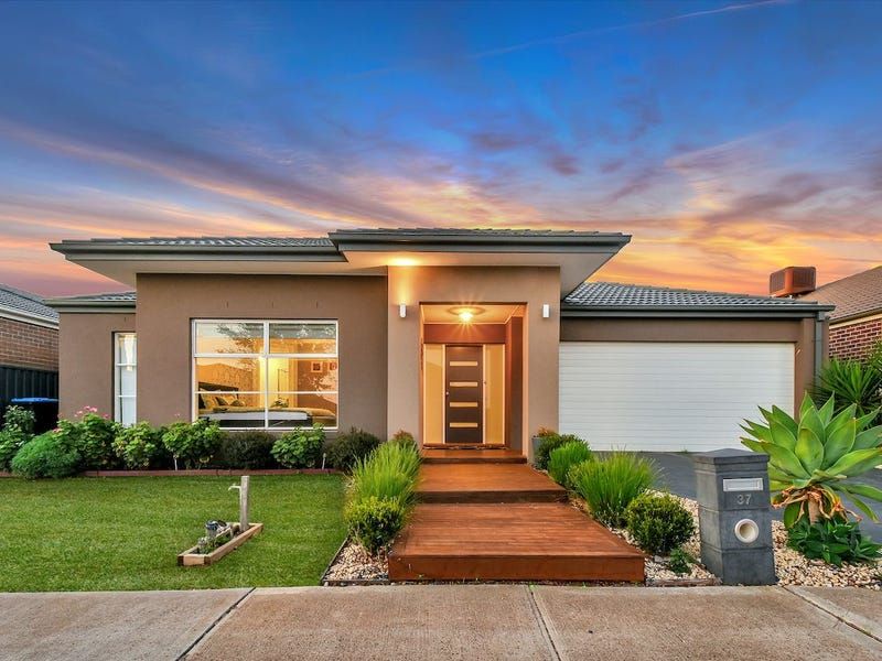 37 Lamington Drive, Tarneit VIC 3029