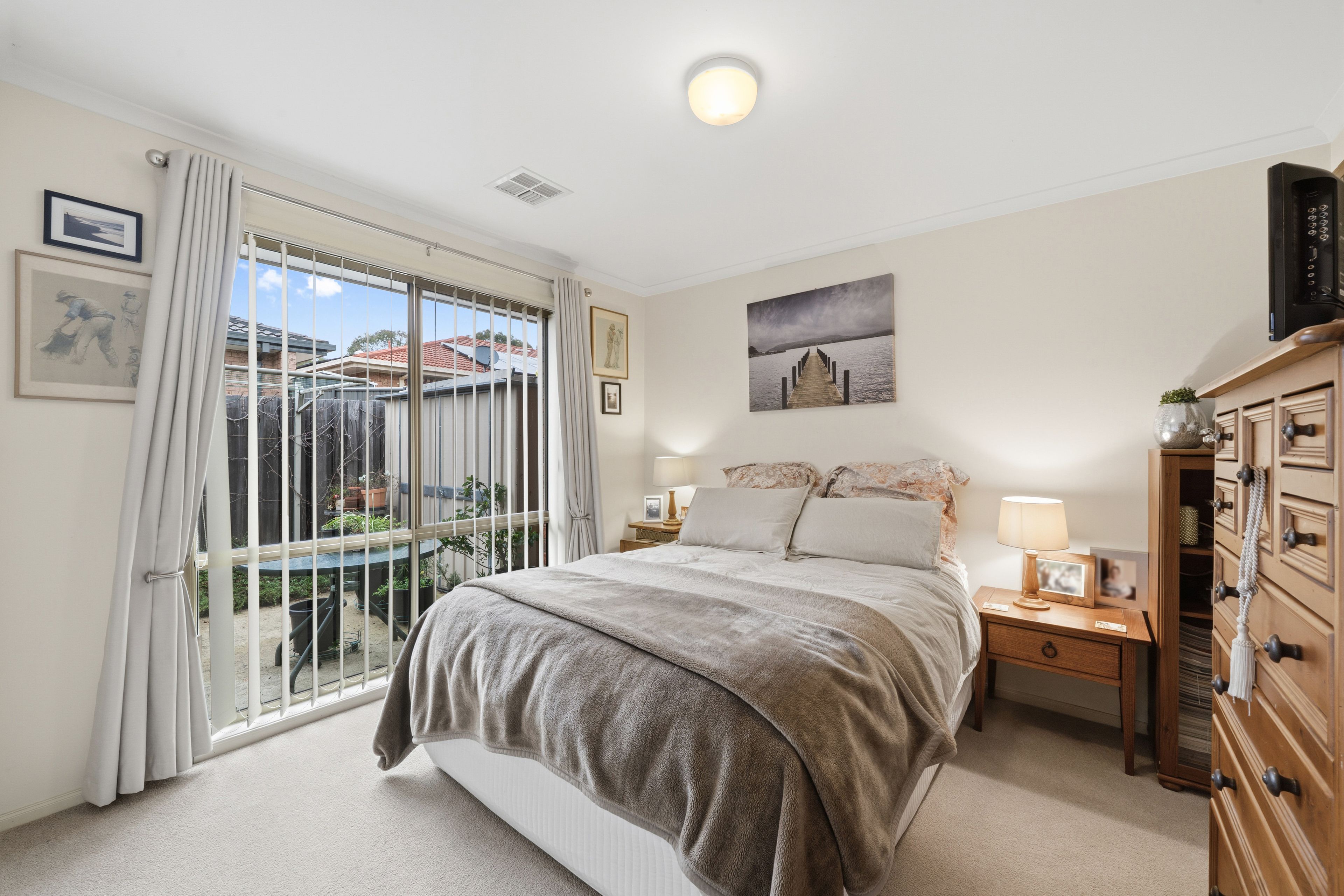 31/92 Casey Crescent — photo 14 of 26
