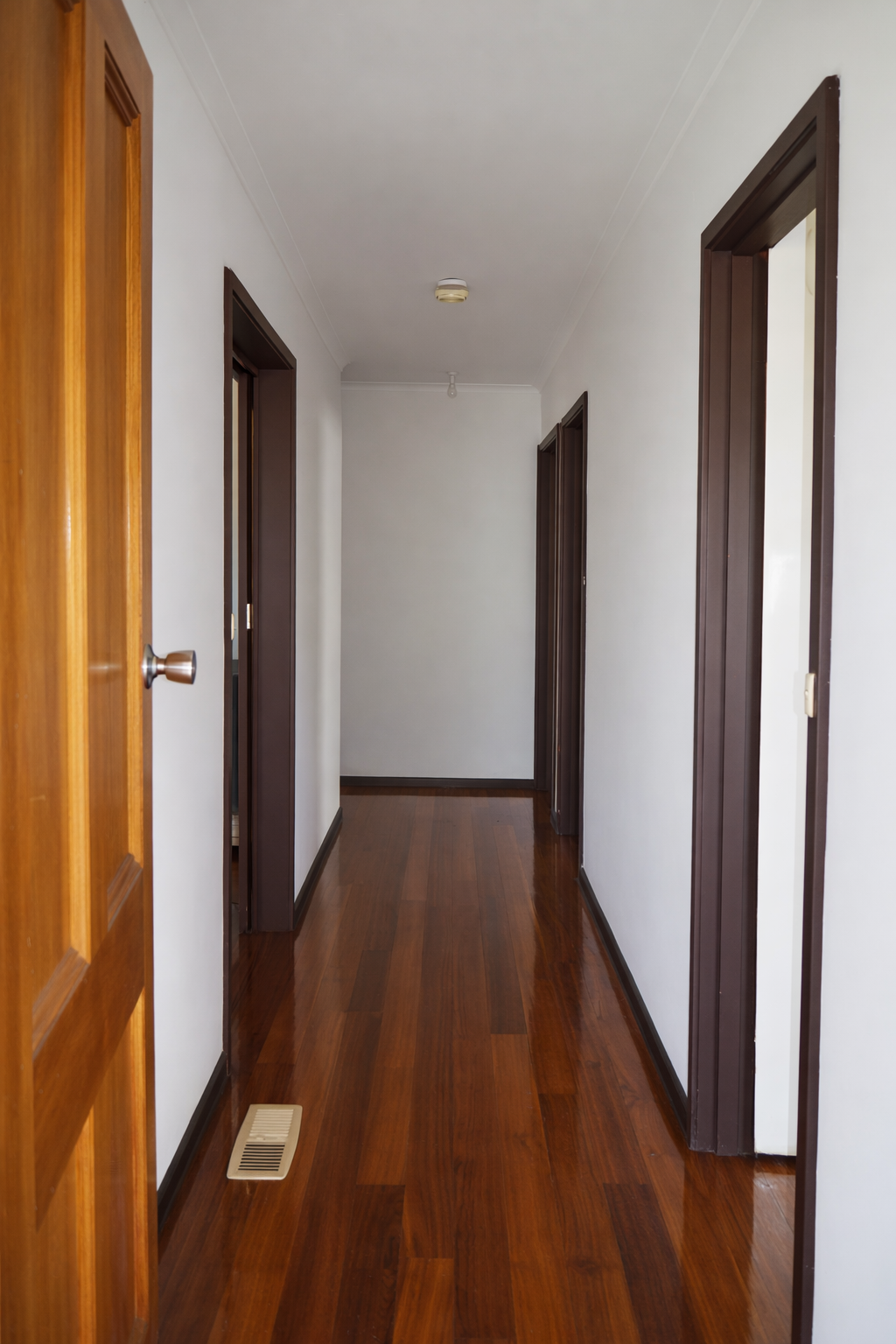 30 Valentine Avenue, Thomastown, VIC 3074