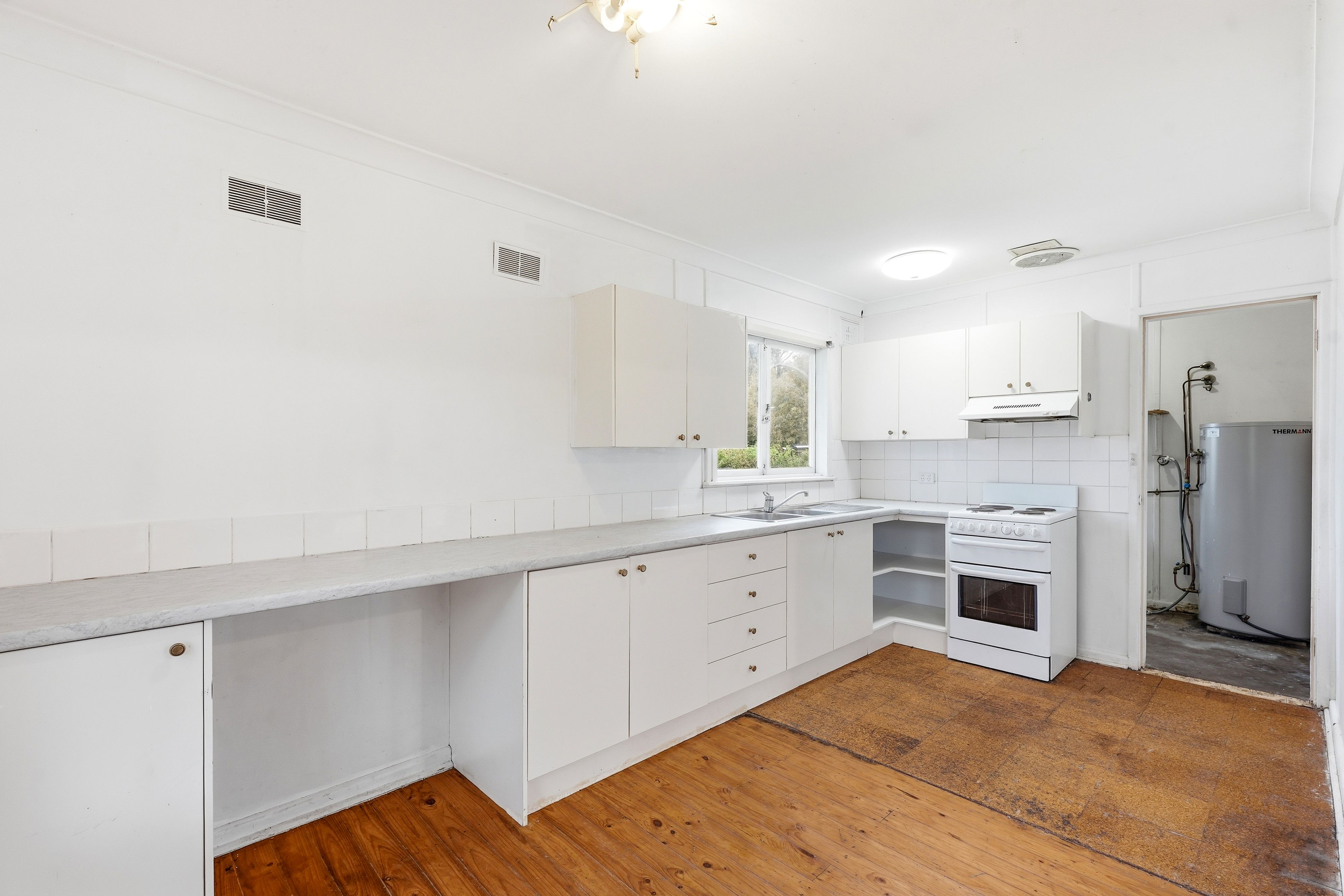 35 Forrester Road — photo 4 of 11