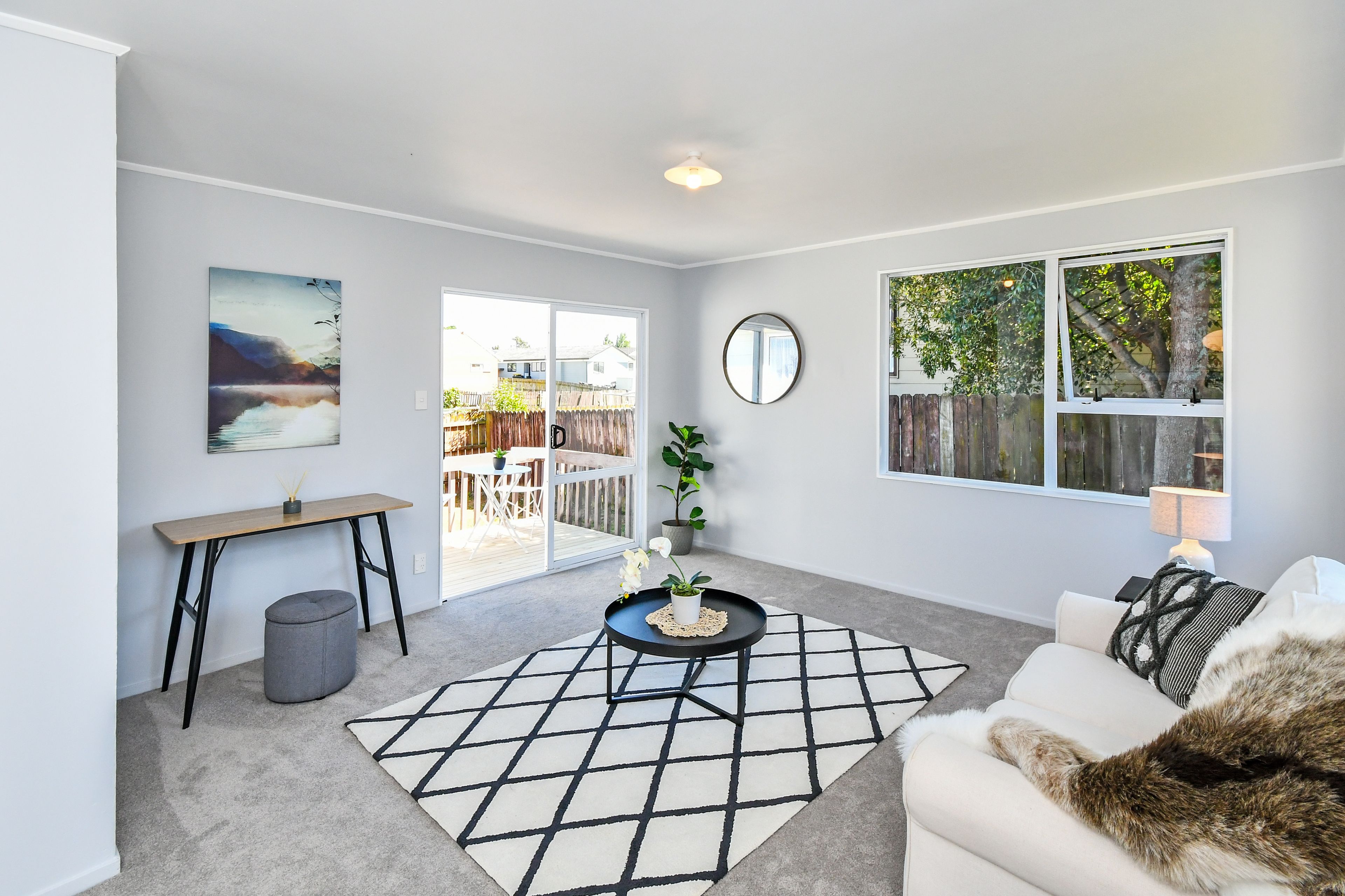 2/18 Silver Creek Road, Weymouth, Manukau City