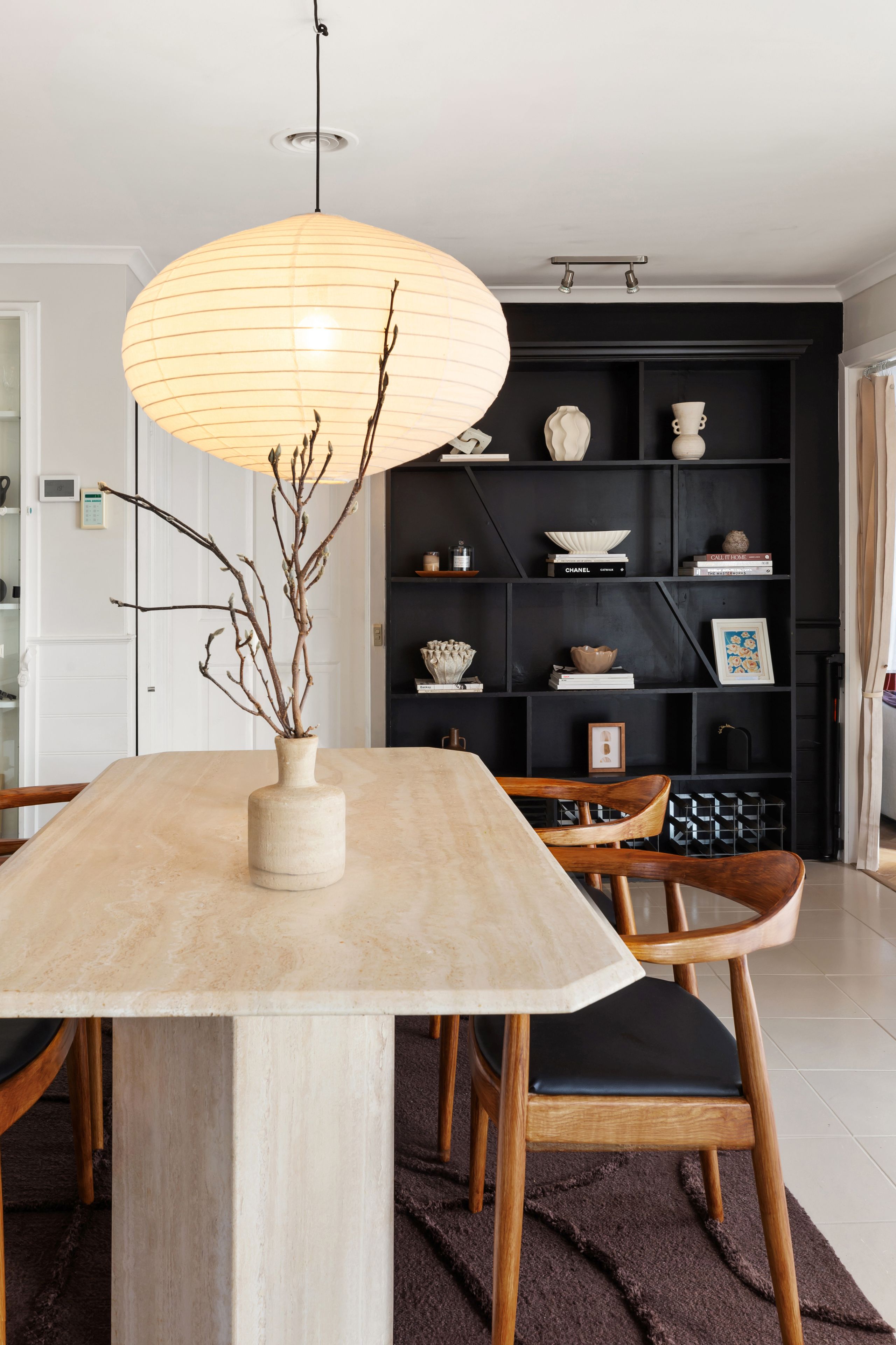 12 Whitehall Crescent — photo 6 of 20