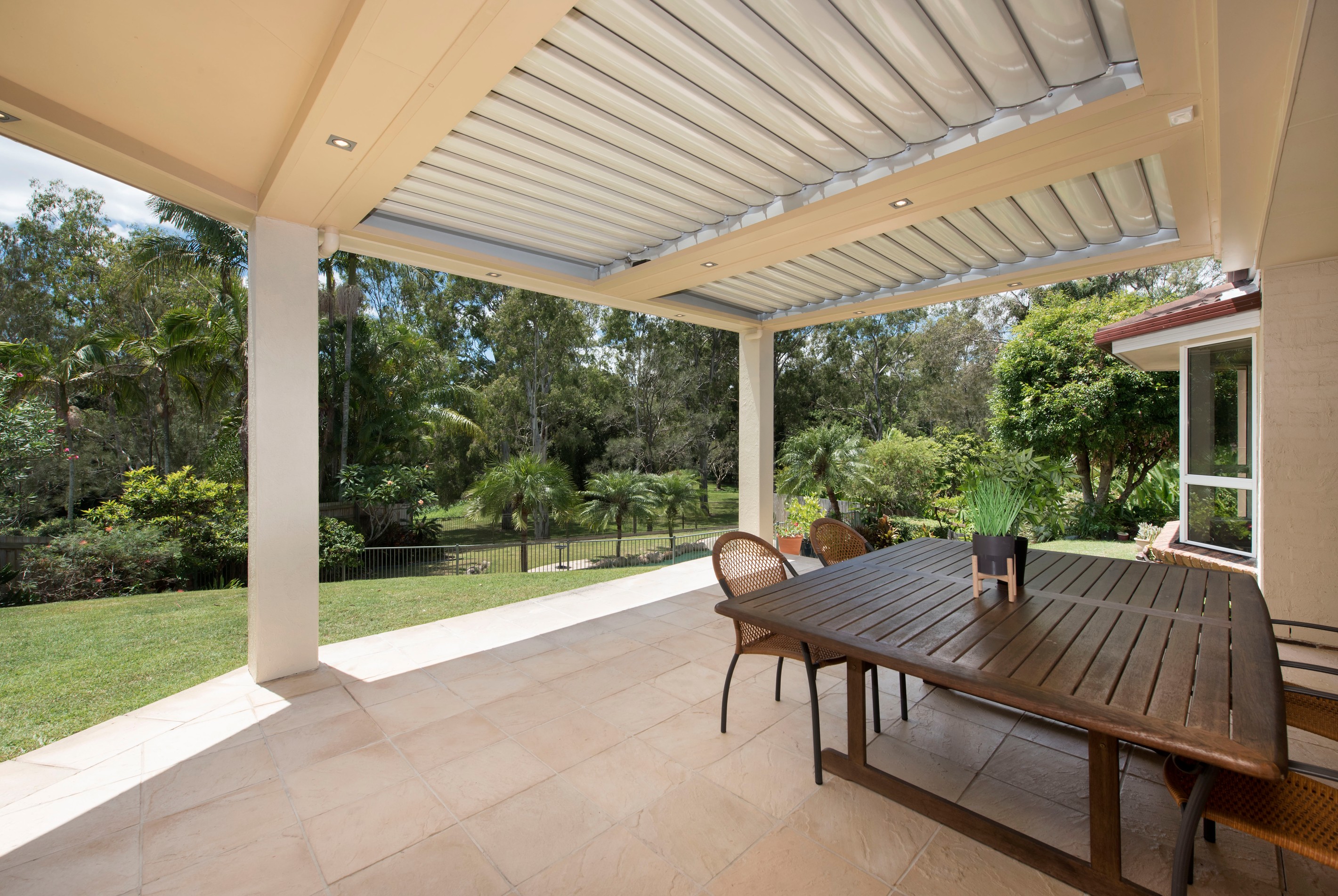7 Coolcorra Court, Carindale, QLD 4152