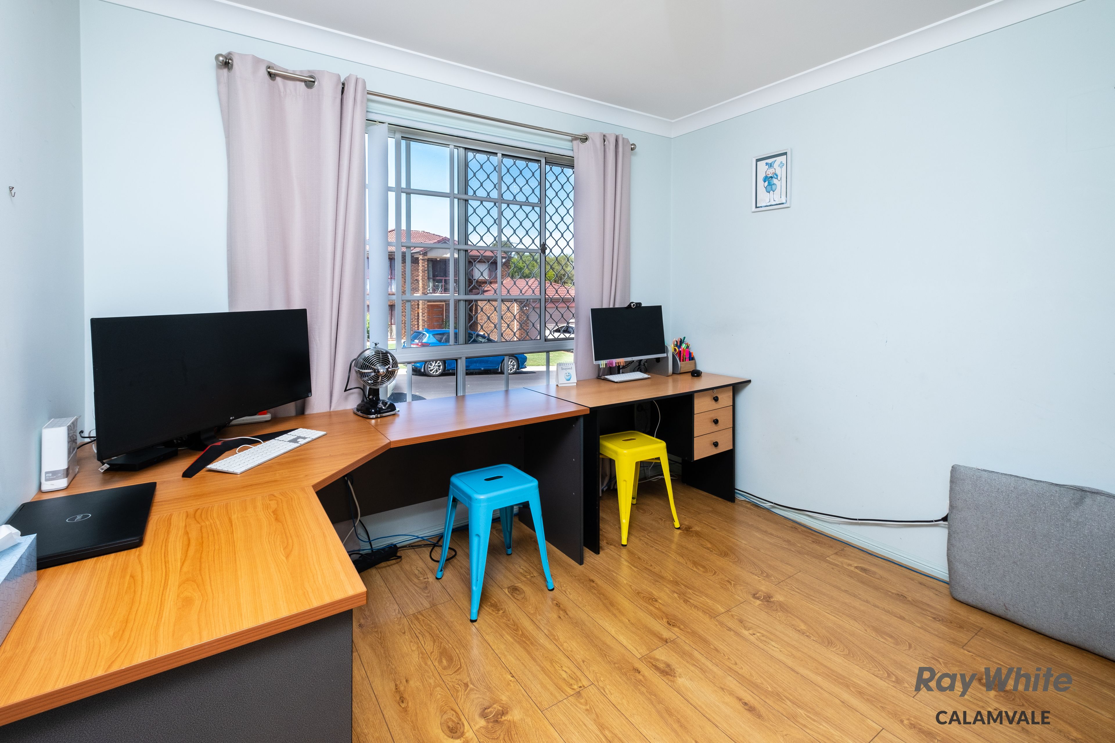 6 Vanda Close — photo 14 of 22