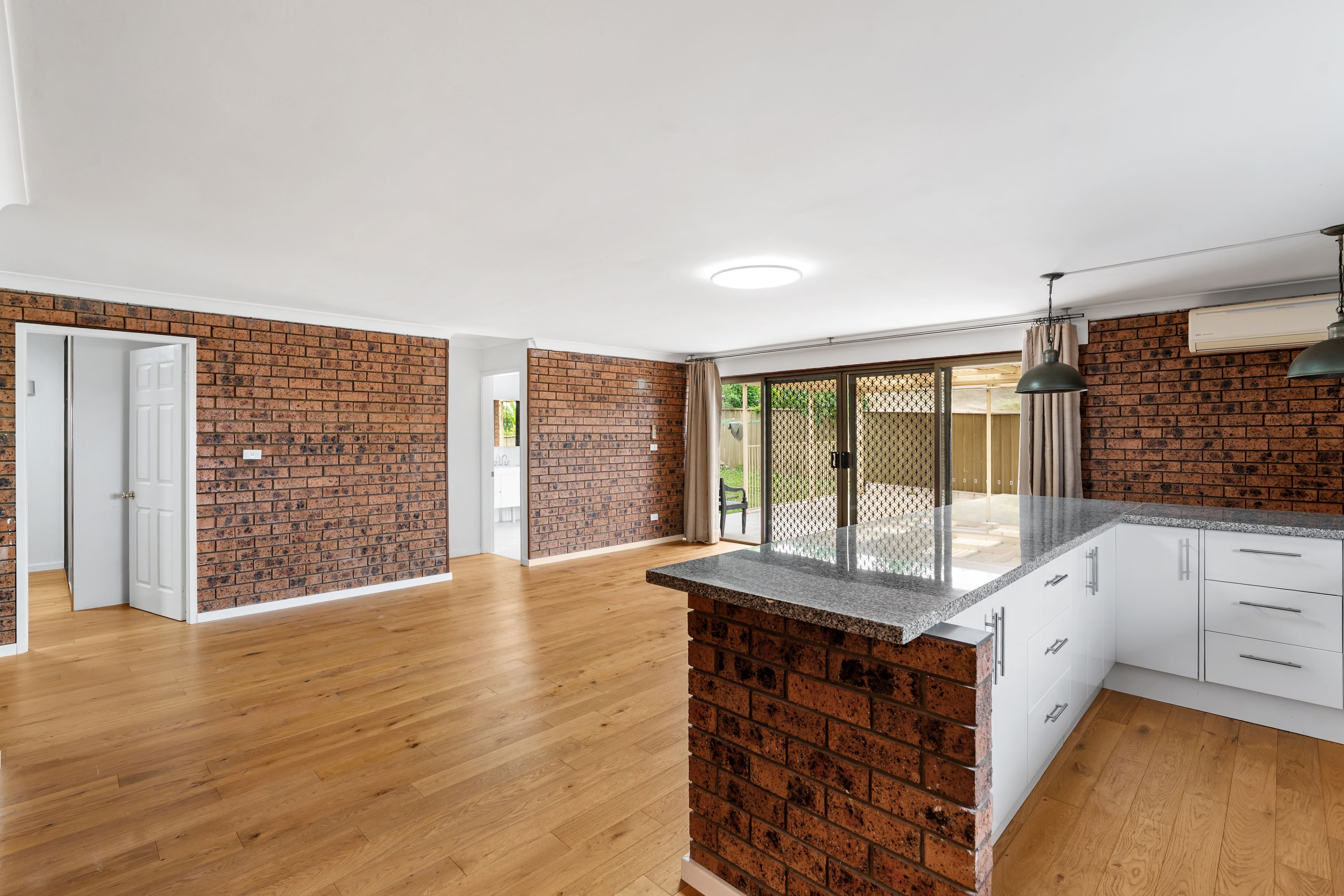 13 Binyon Close, Wetherill Park, NSW 2164