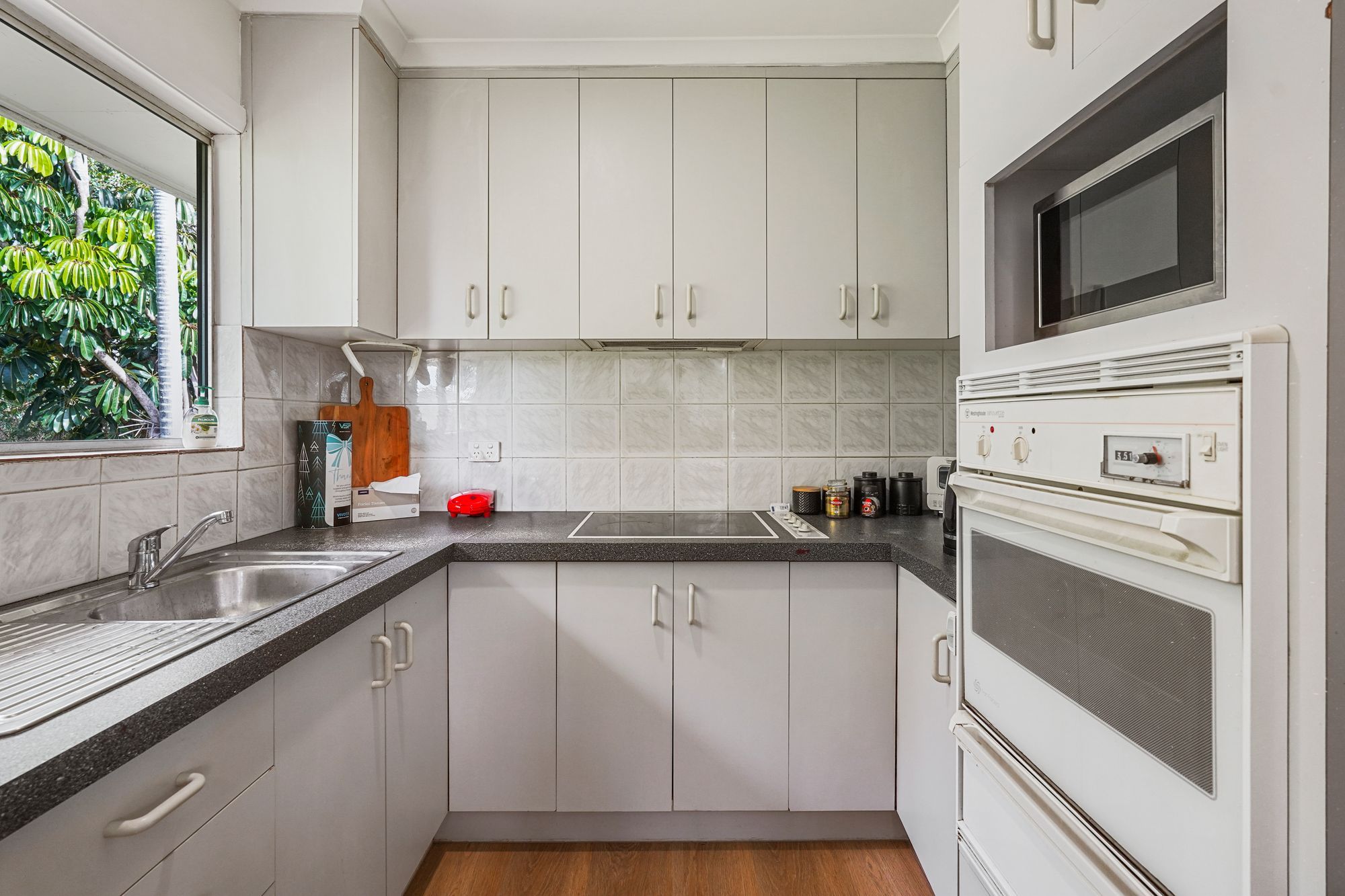8-10 Tanah Merah Avenue — photo 11 of 15