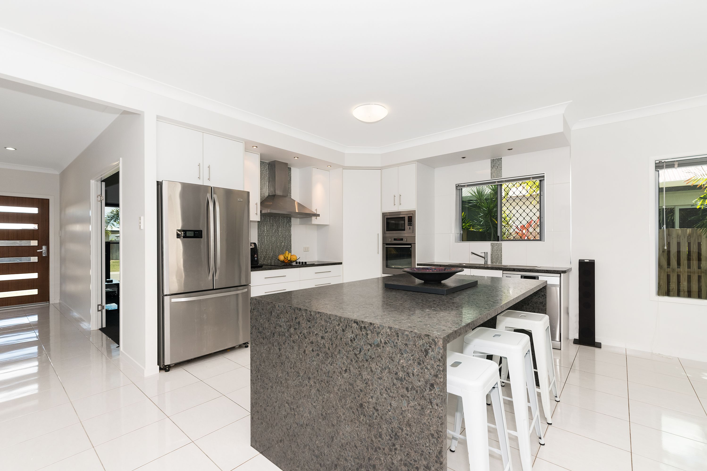 8 Sillago Street, Burdell, QLD 4818