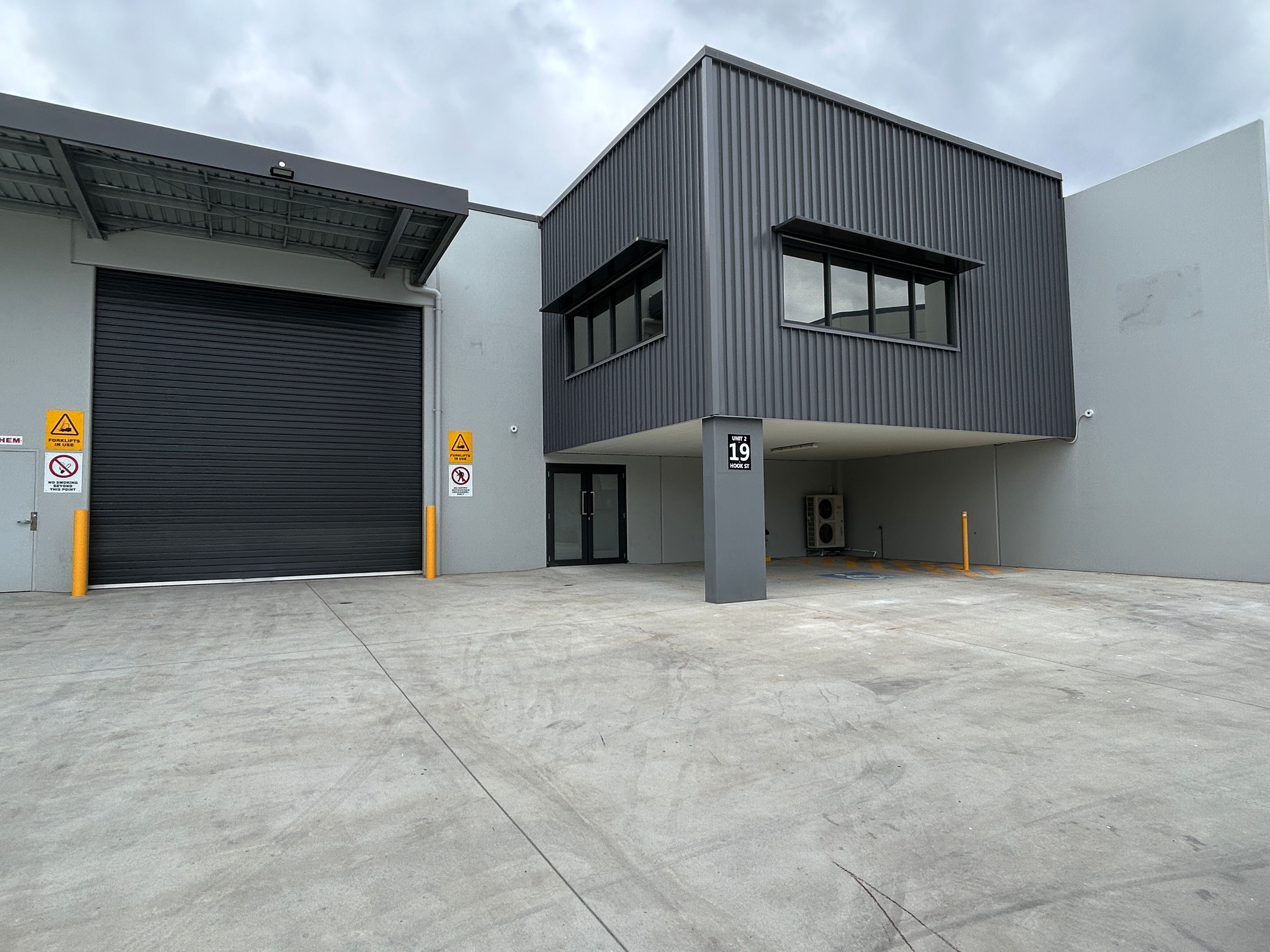 2/19 Hook Street, Capalaba, QLD 4157 Leased Industrial/Warehouse