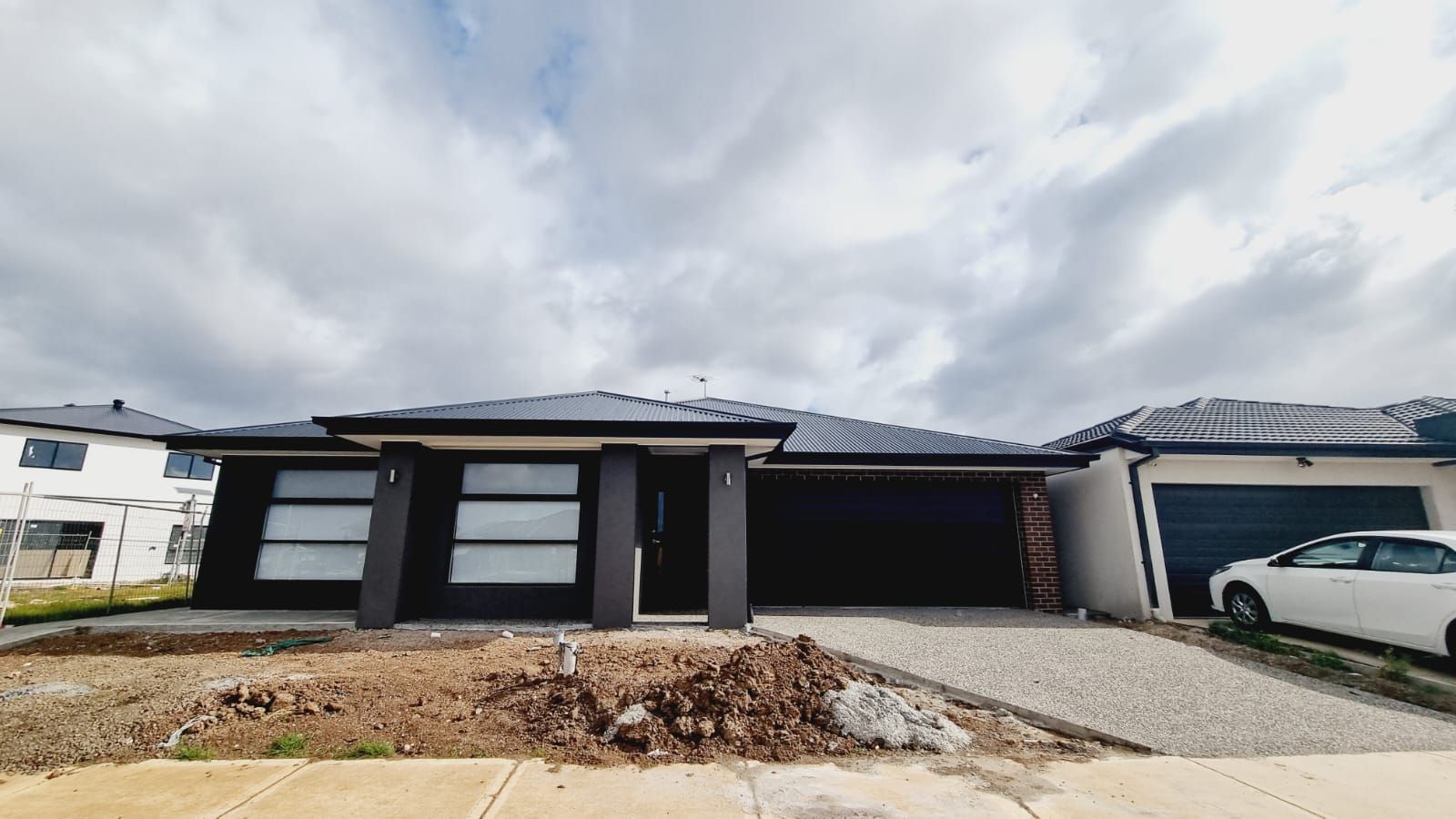 19 CLOVERTREE Street, Tarneit, VIC 3029