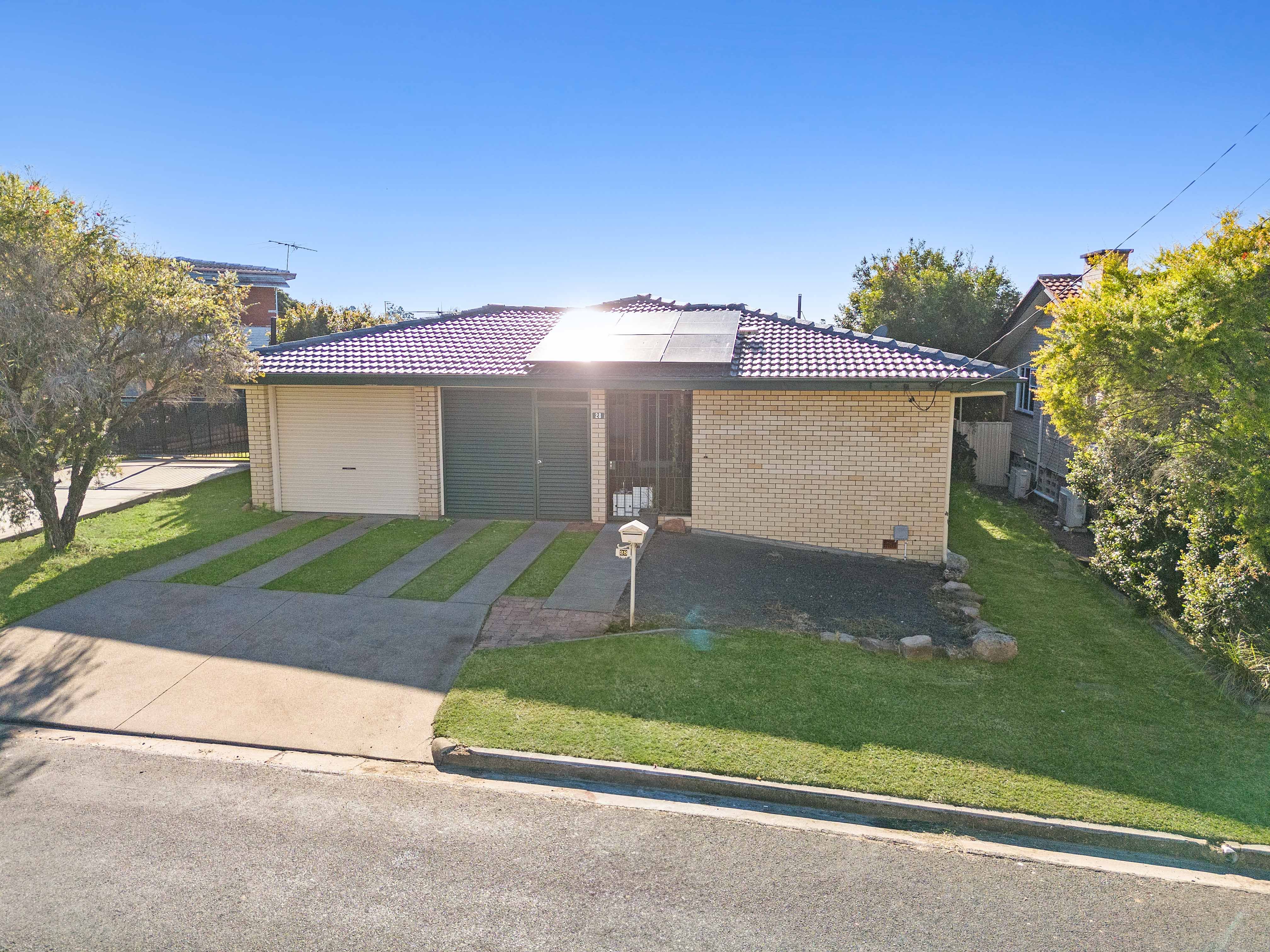 28 Warrawong Street, Eastern Heights QLD 4305