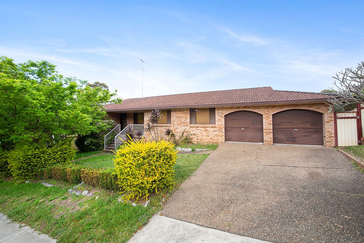 6 Heritage Drive, Illawong, NSW 2234
