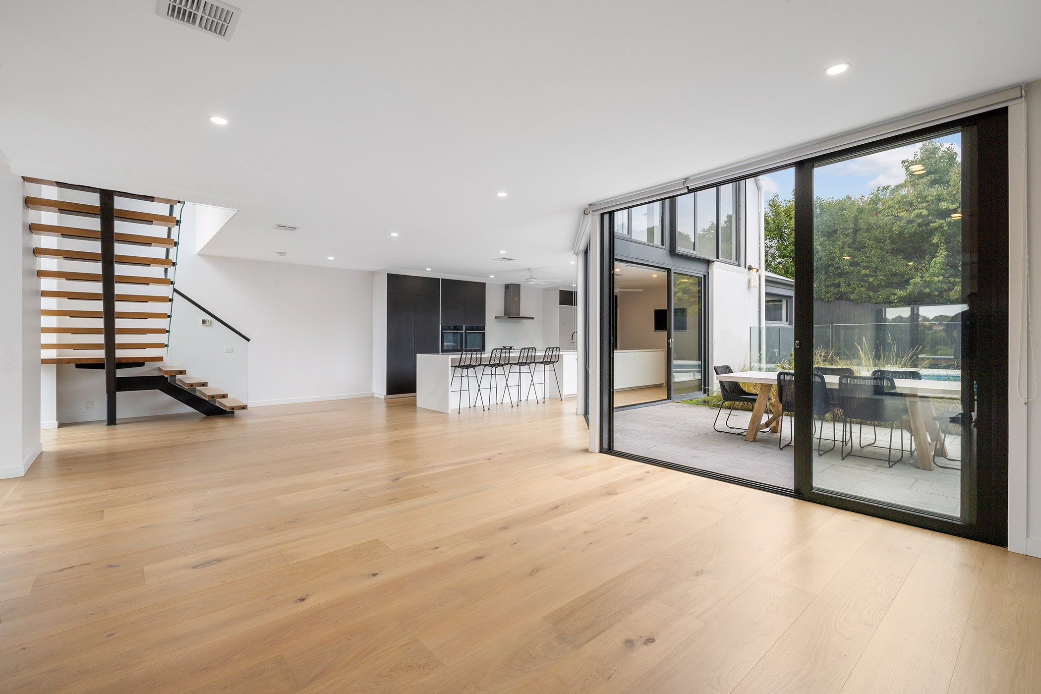 15 Menzies Close, Frankston South, VIC 3199