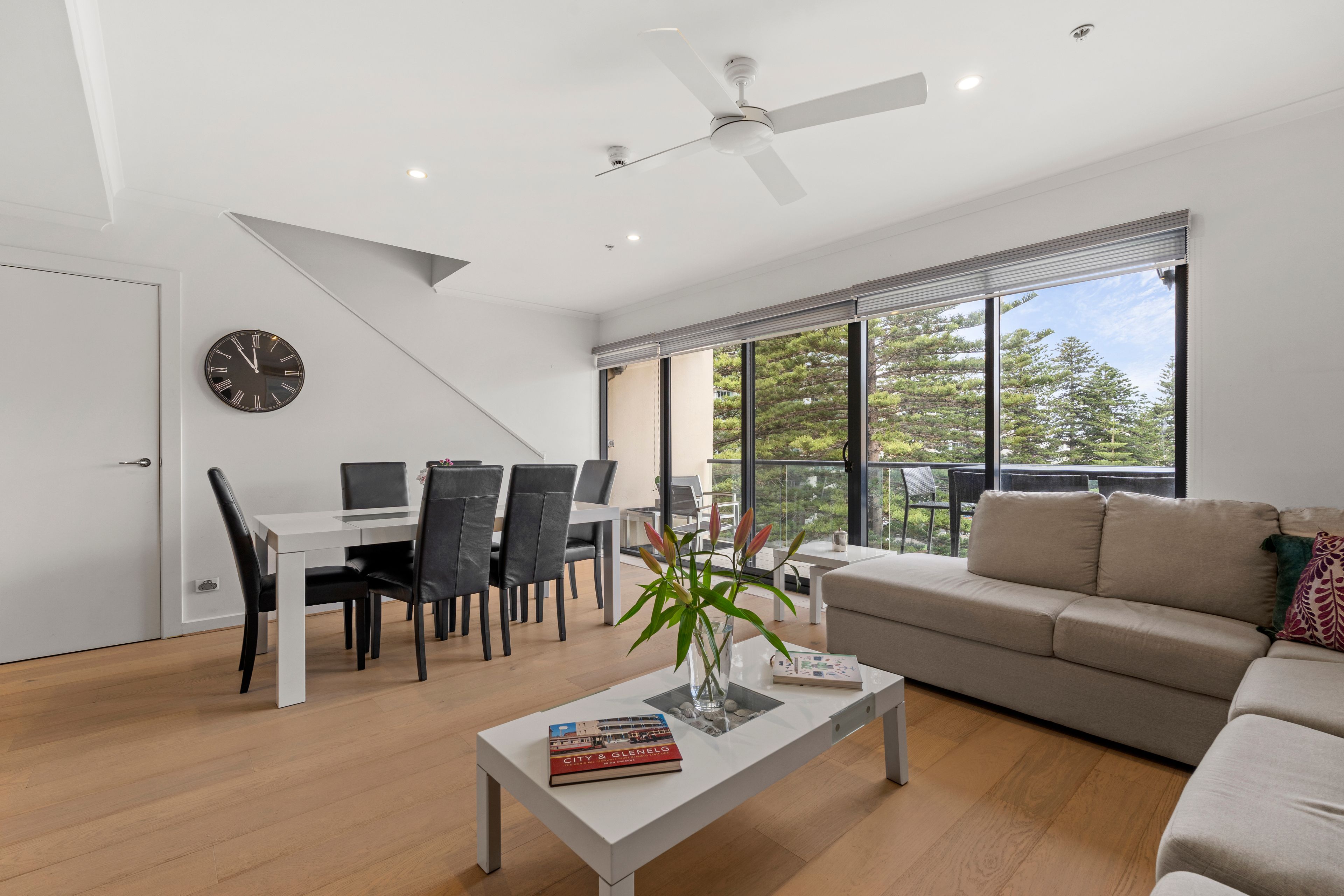 40/1 Chappell Drive — photo 5 of 20