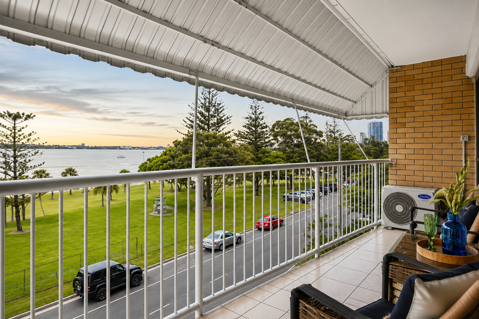 27/224 Marine Parade — photo 3 of 13