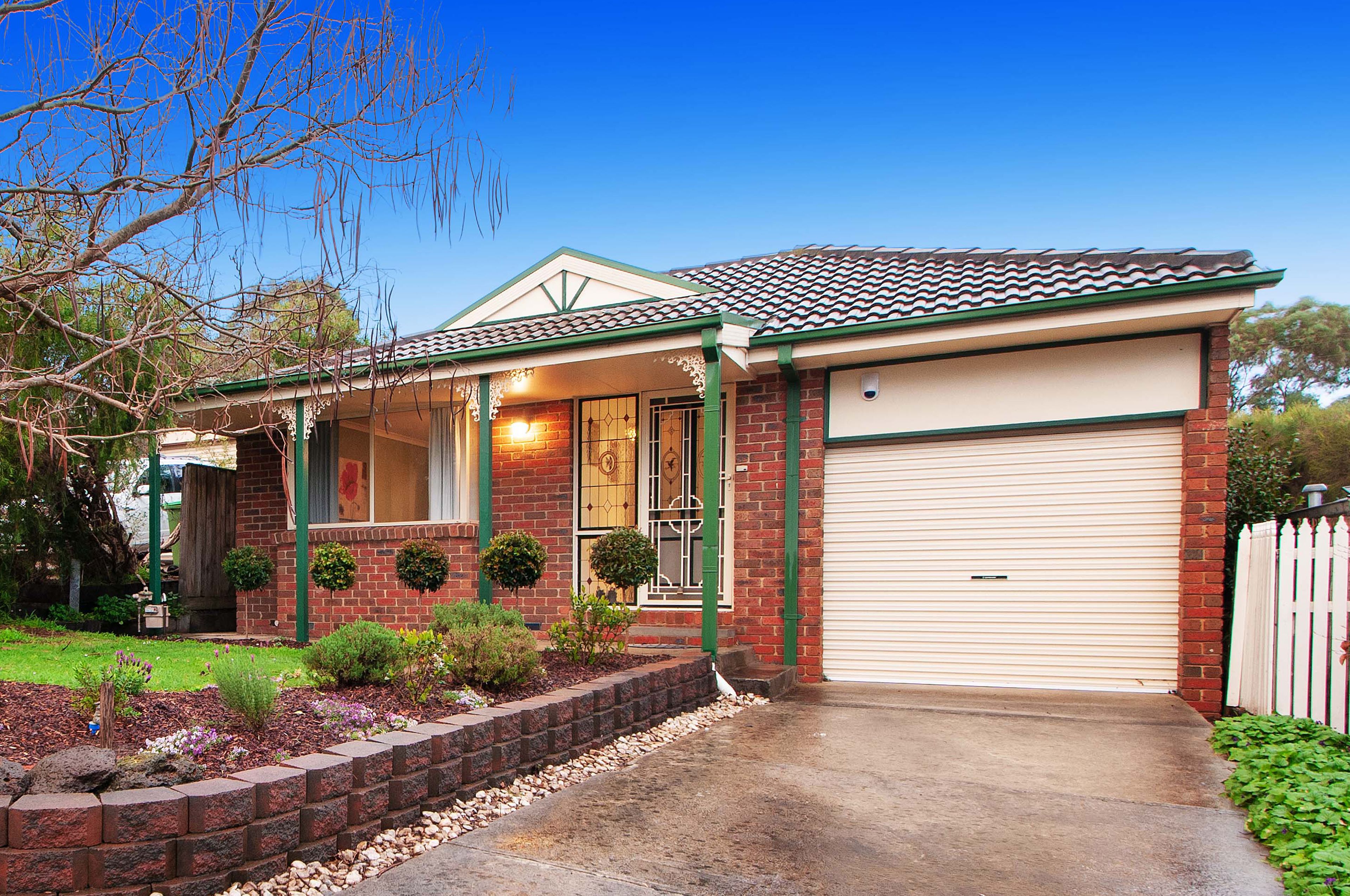 14 Commerford Place, Chirnside Park VIC 3116