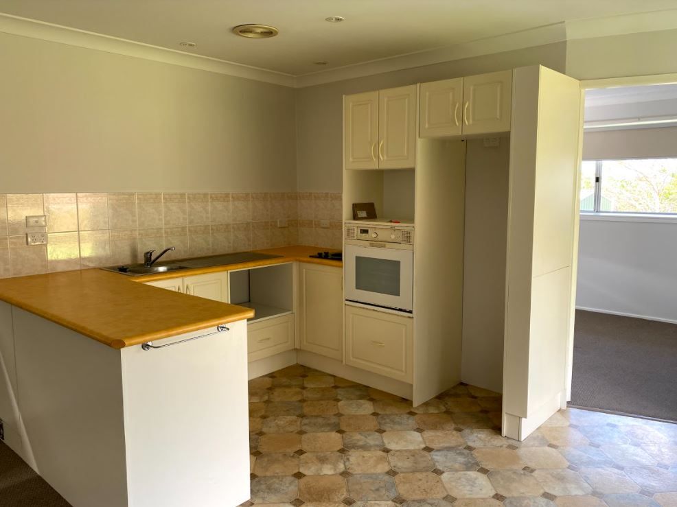 2/28 Church Street, Greenwell Point, NSW 2540