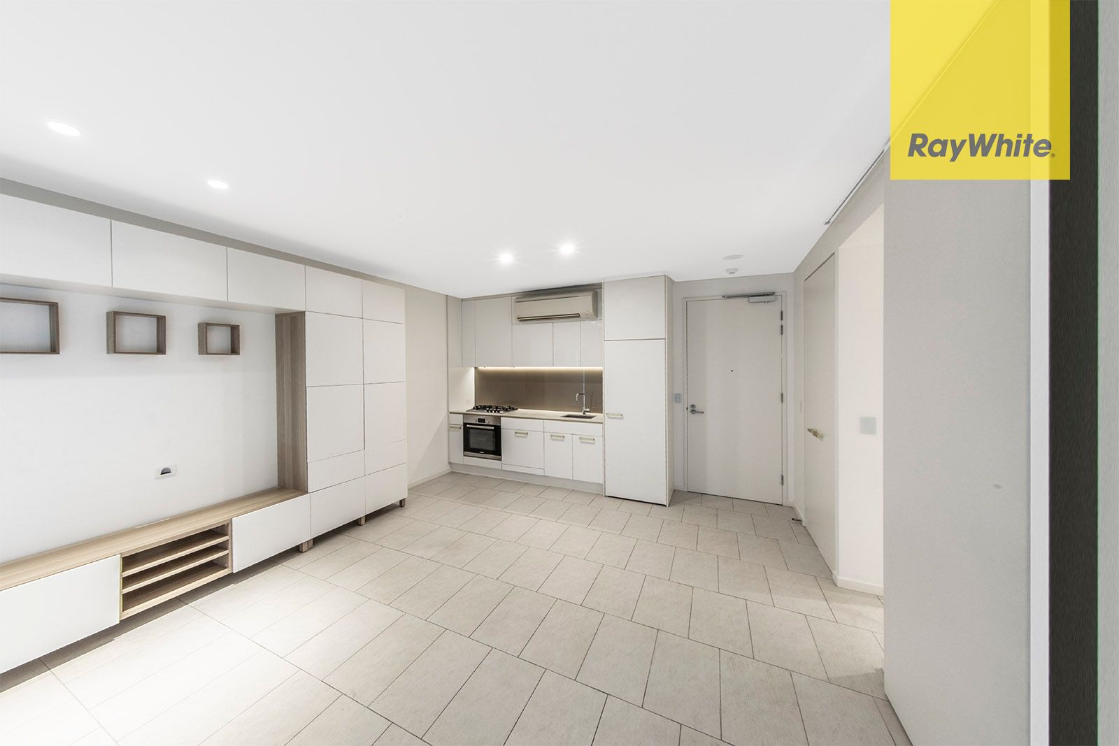 505B/3 Broughton Street — photo 3 of 9