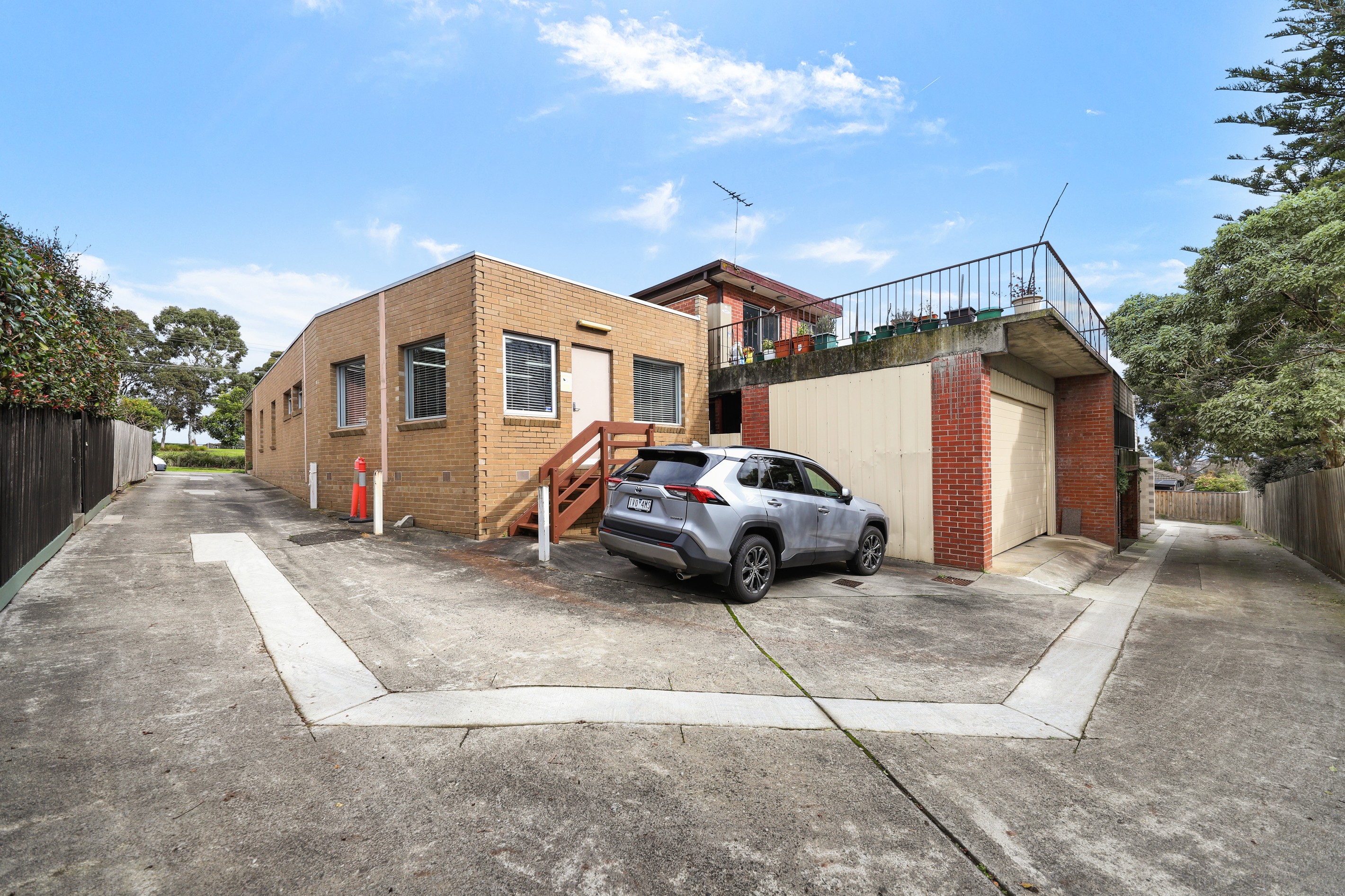 13 Essex Road, Mount Waverley, VIC 3149
