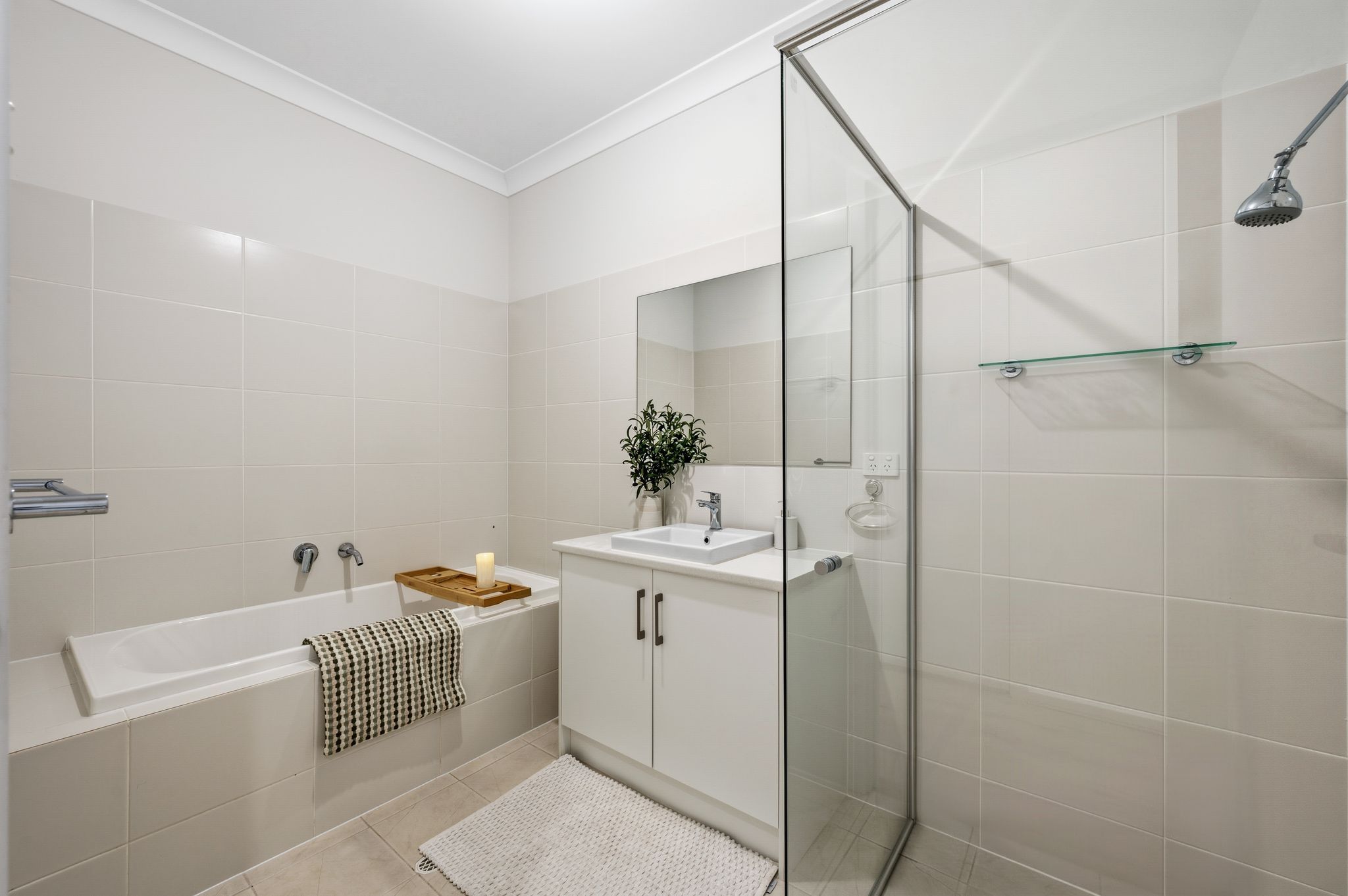 24 Cutana Crescent — photo 3 of 11