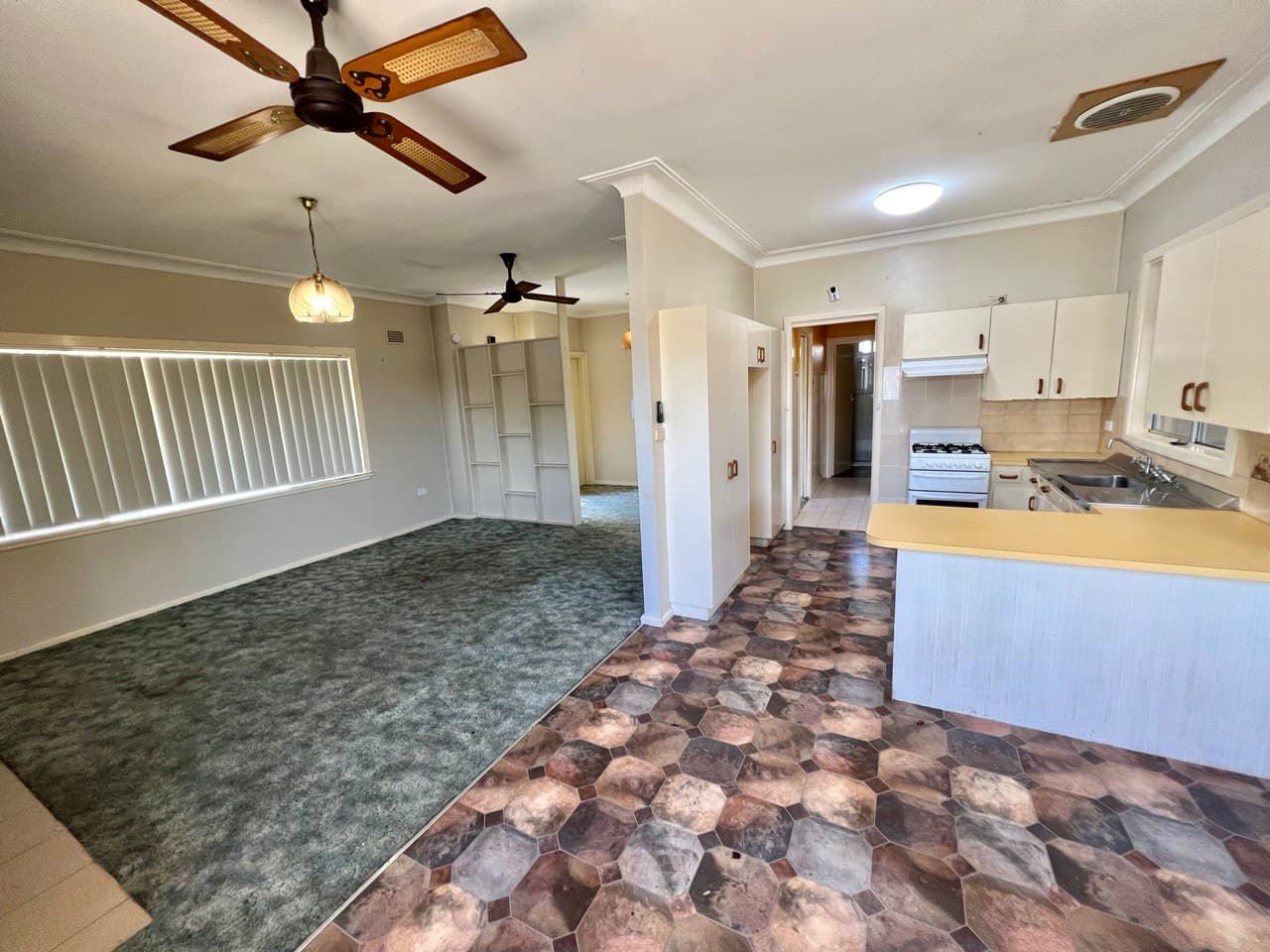 20 Middleton Street, Parkes, NSW 2870