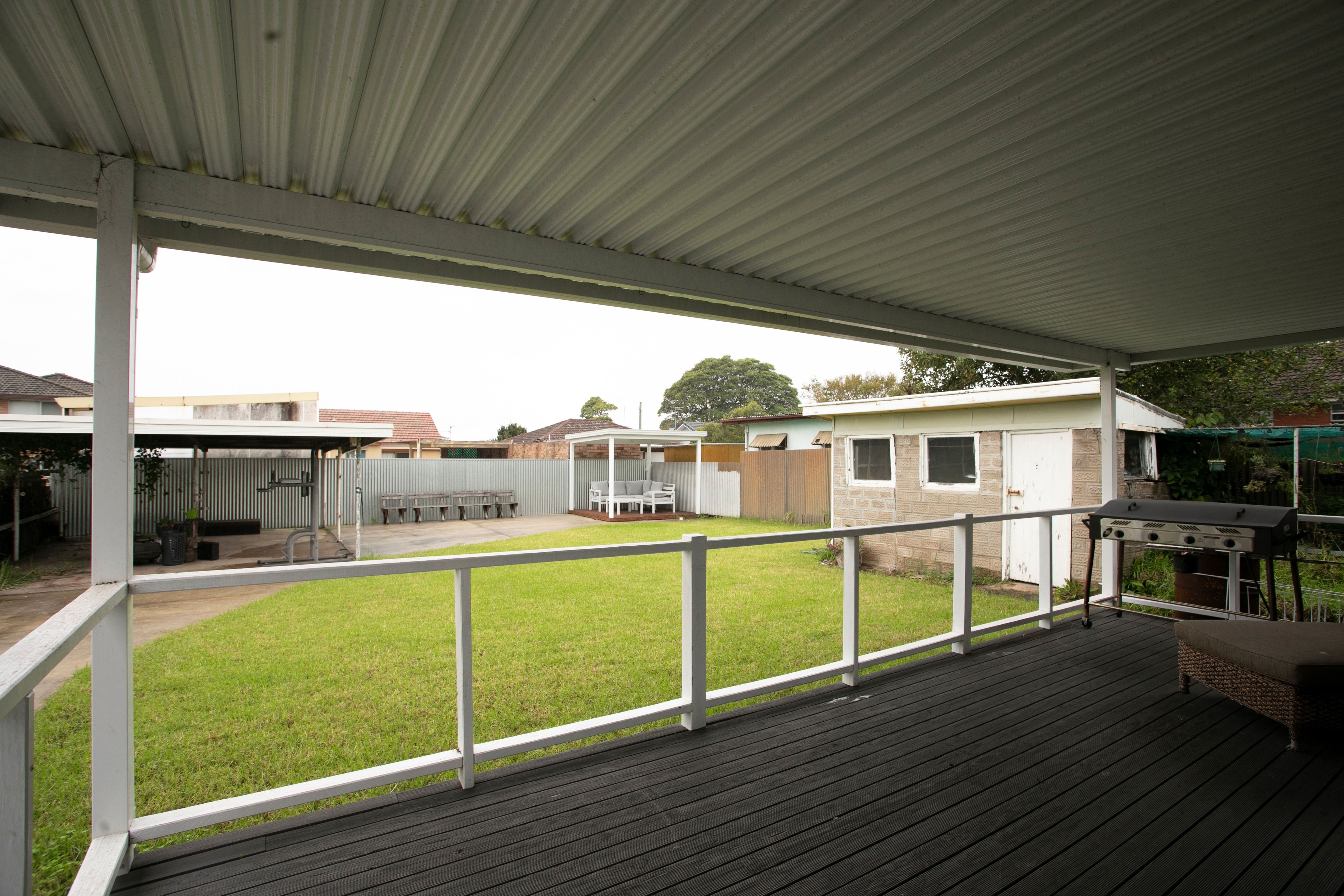 205 Shellharbour Road, Barrack Heights, NSW 2528