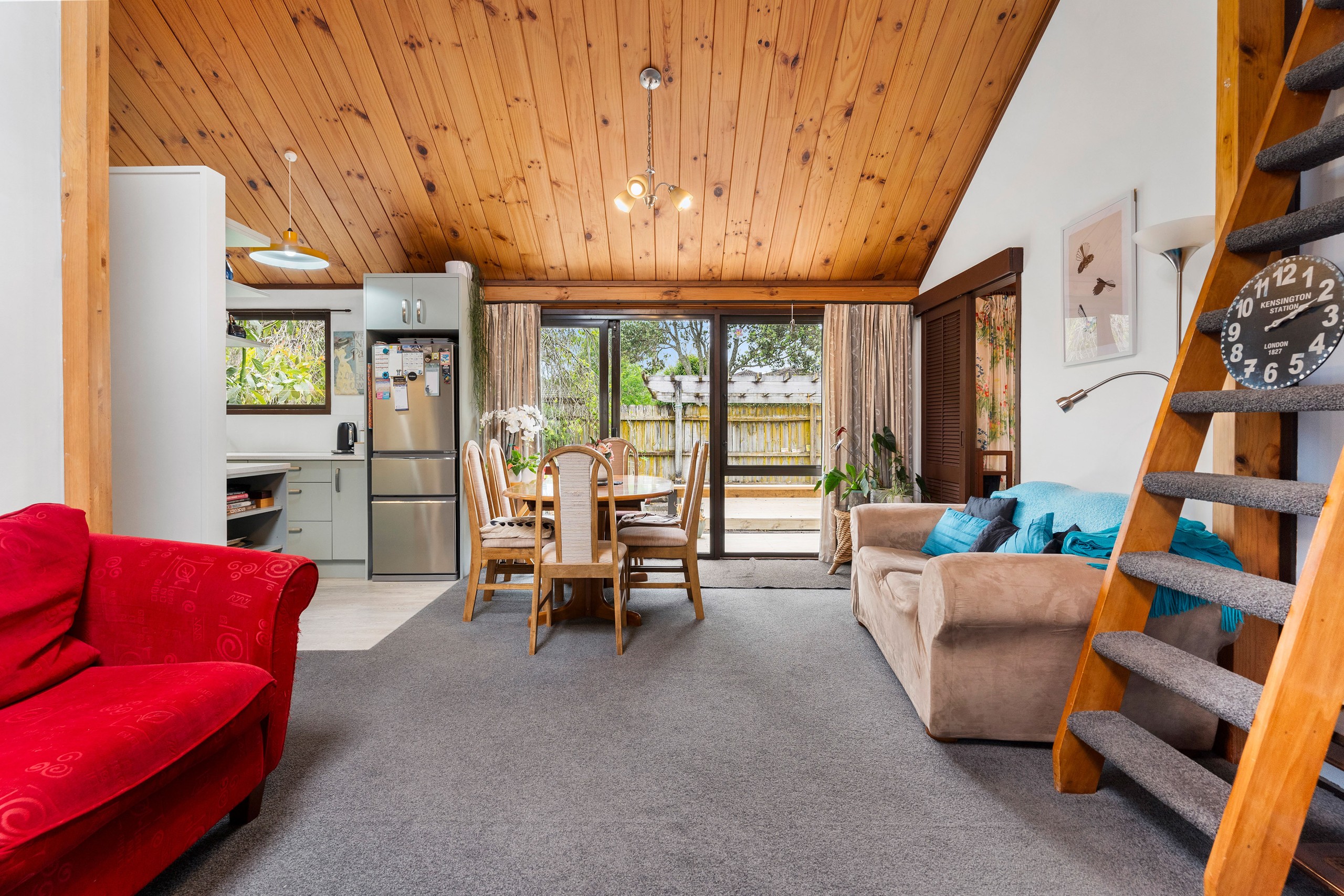 14 Bluewater Place, Wattle Downs, Manukau City