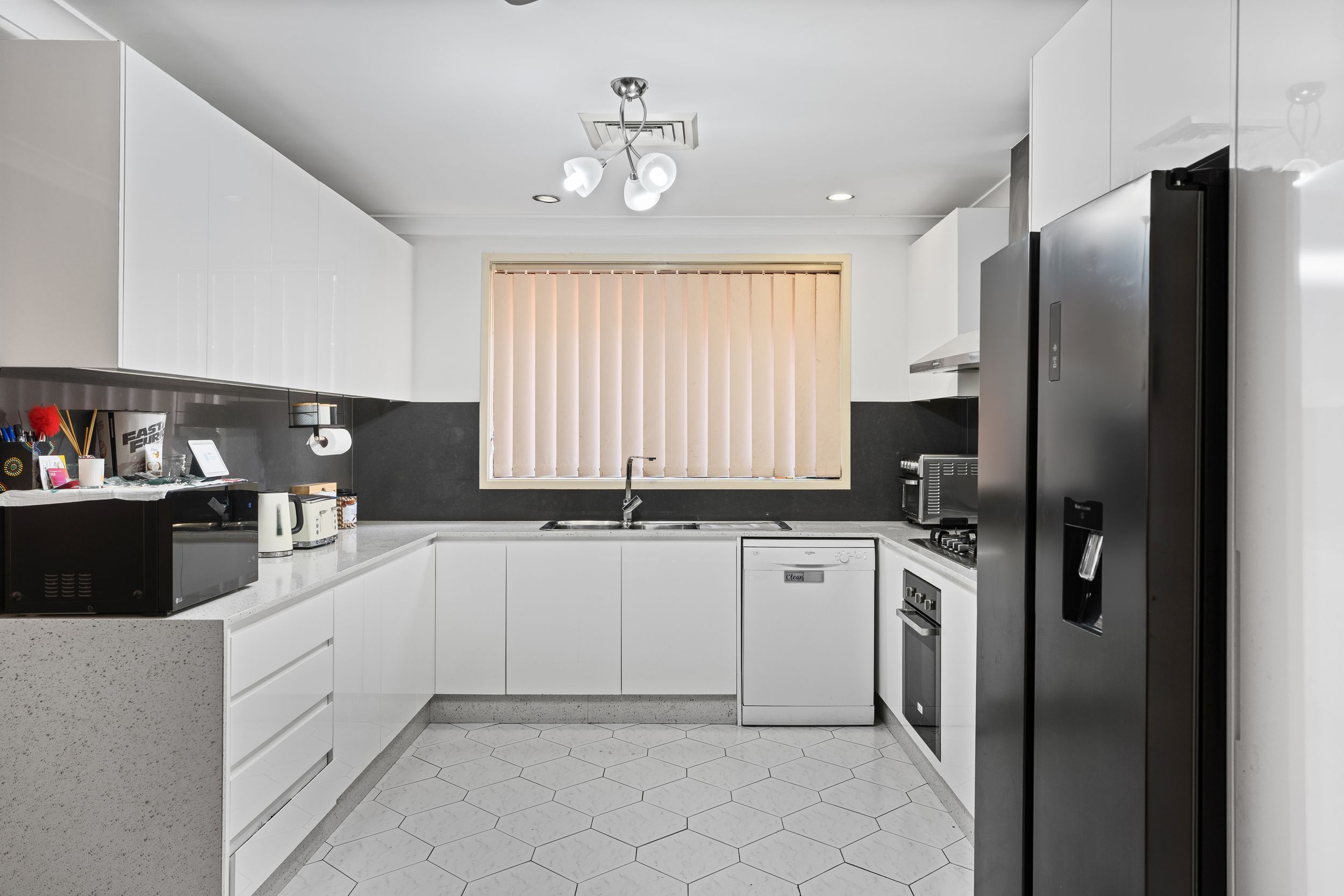 10 Oakland Parade, Werrington Downs, NSW