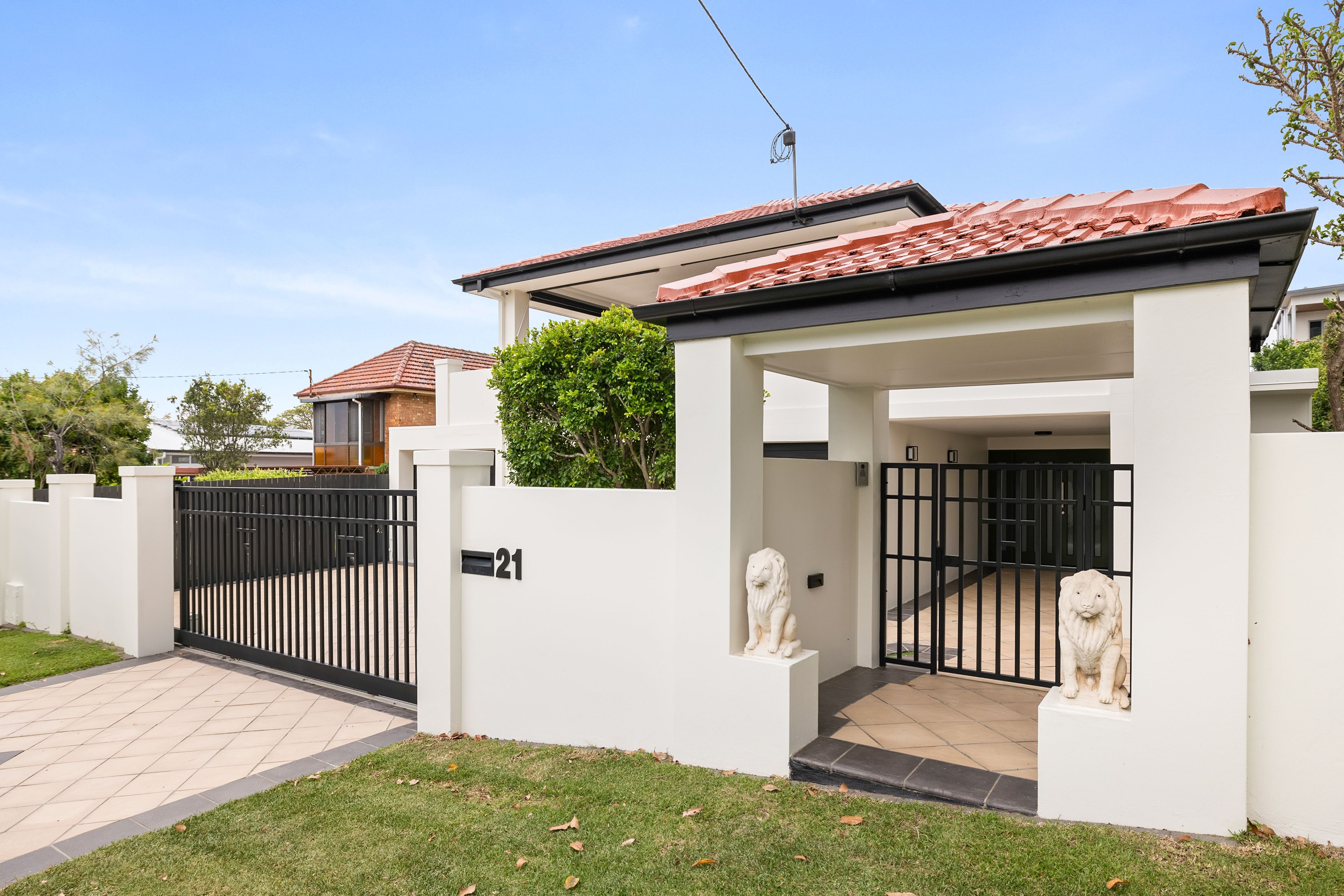 21 Hubbard Street, Wavell Heights, QLD 4012