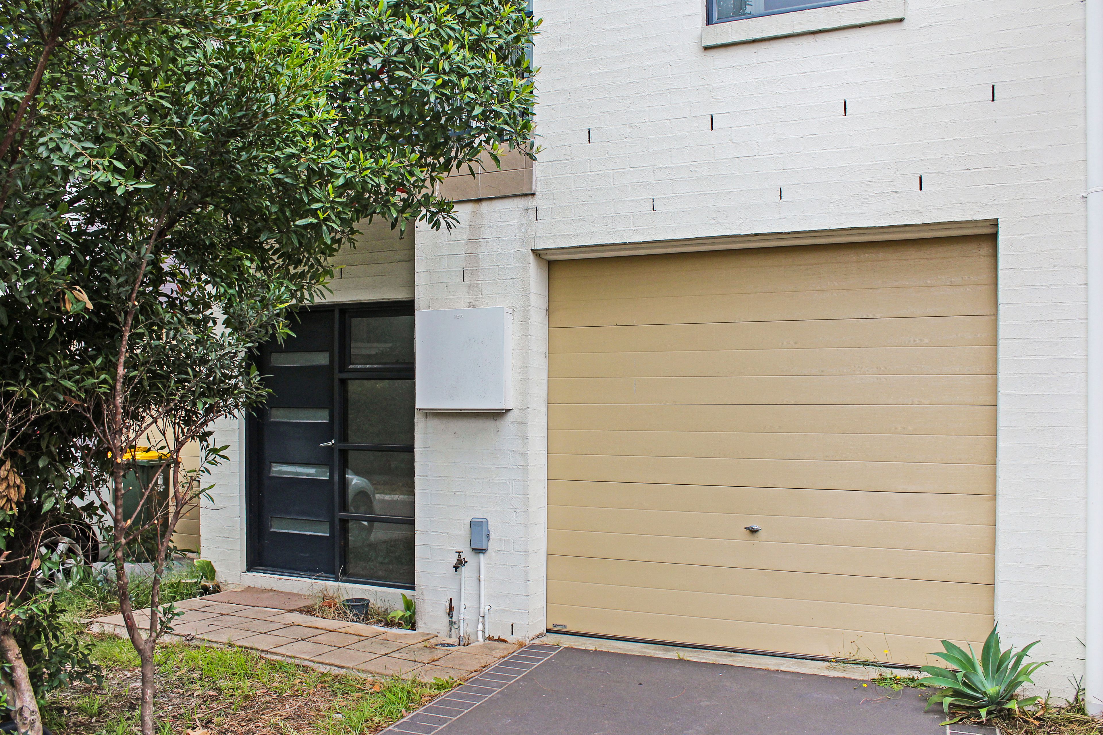 6 Kestrel Circuit, Shortland, NSW 2307