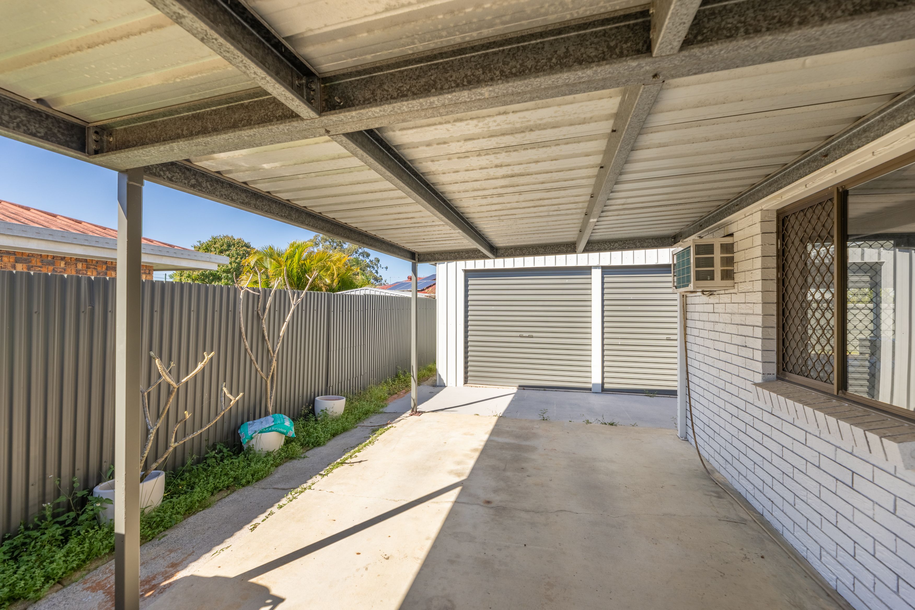 7 Topaz Street — photo 4 of 16