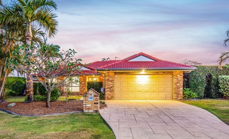 19 Arlene Park Terrace, Helensvale, QLD 4212