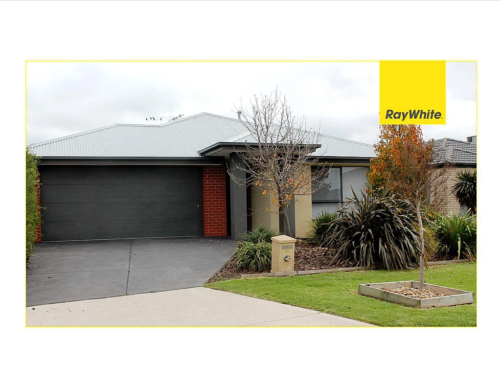 21 Tropic Circuit, Point Cook, VIC 3030