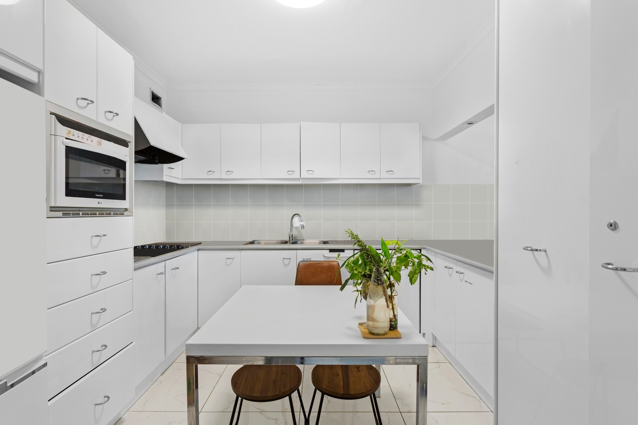 805/3422 Surfers Paradise Boulevard, Surfers Paradise, QLD 4217