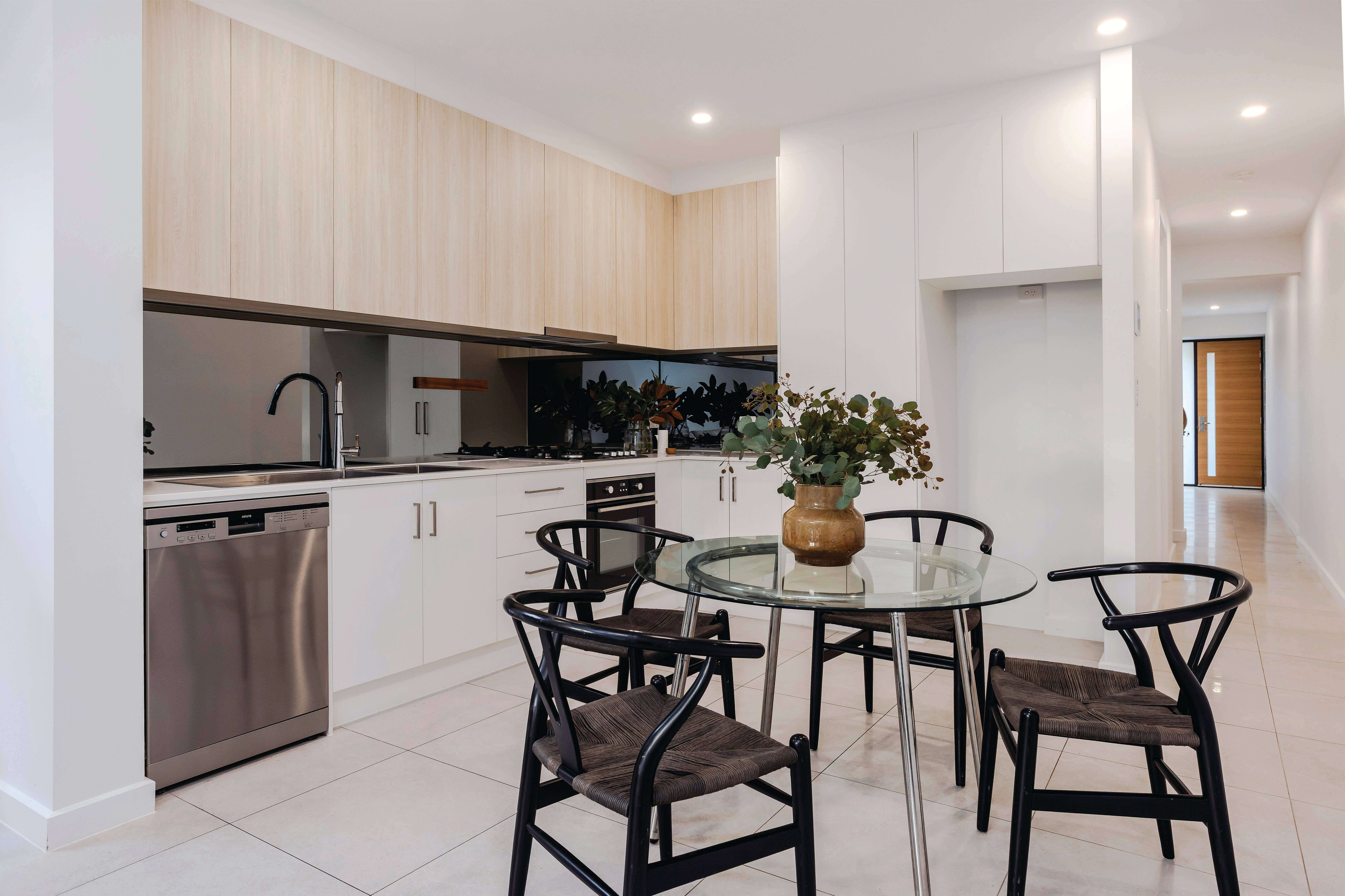 14C Lorne Avenue — photo 8 of 30
