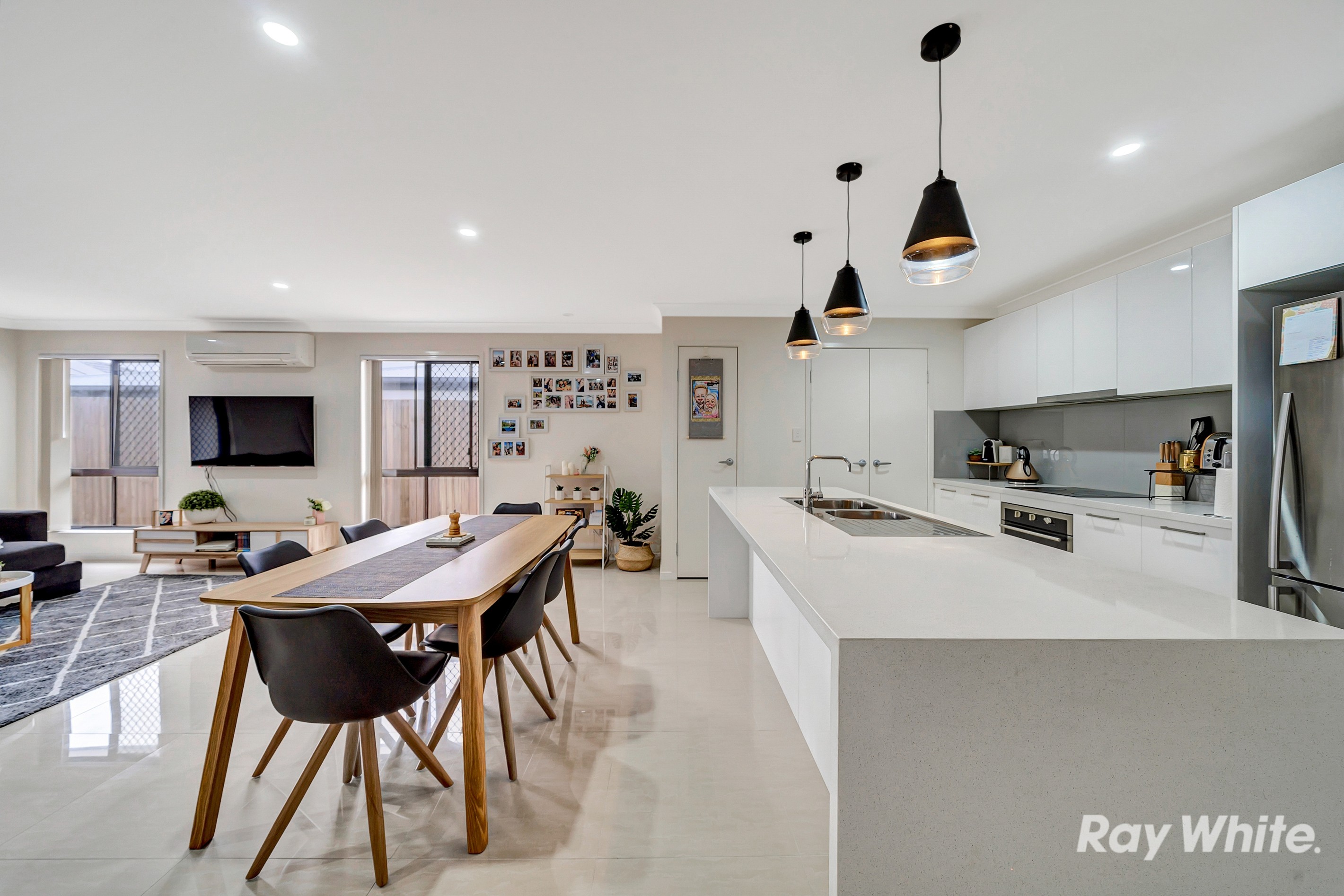 7 Vivienne Way, Marsden, QLD 4132