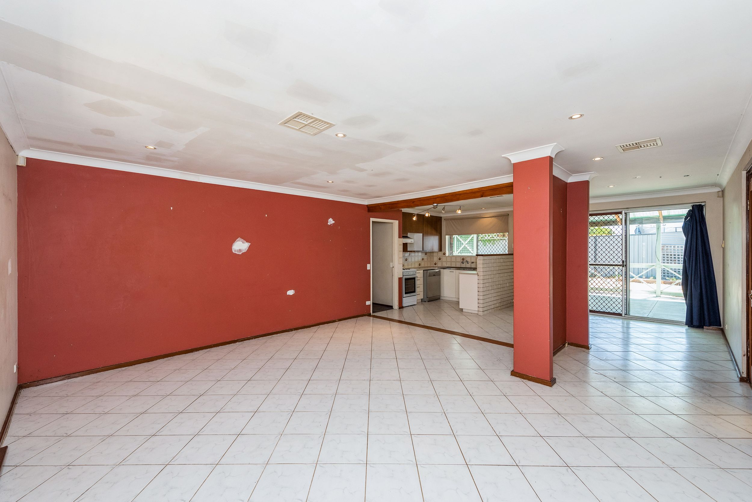 8 Hera Close, Cooloongup, WA 6168