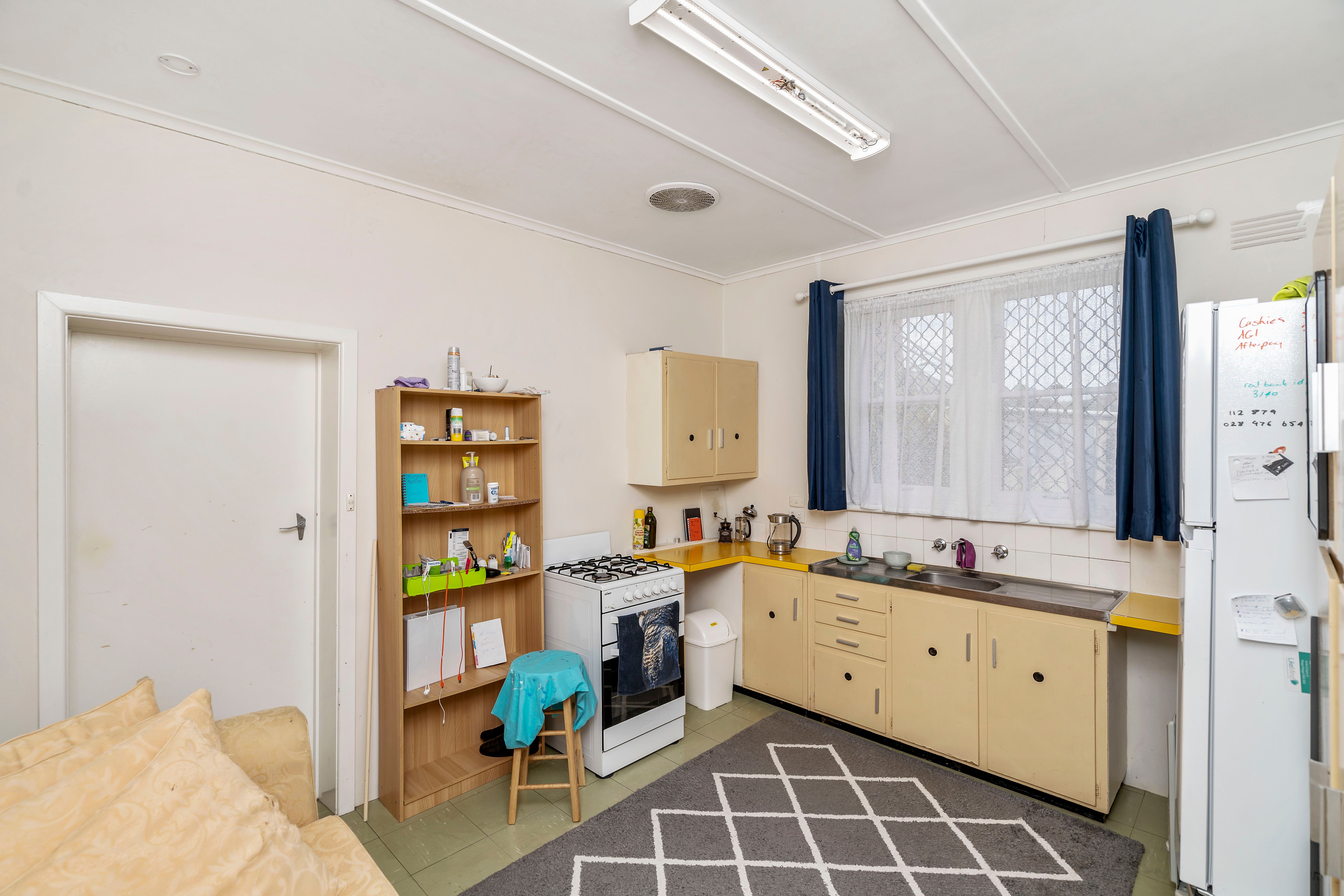 2/66 Urana Street, Turvey Park, NSW 2650