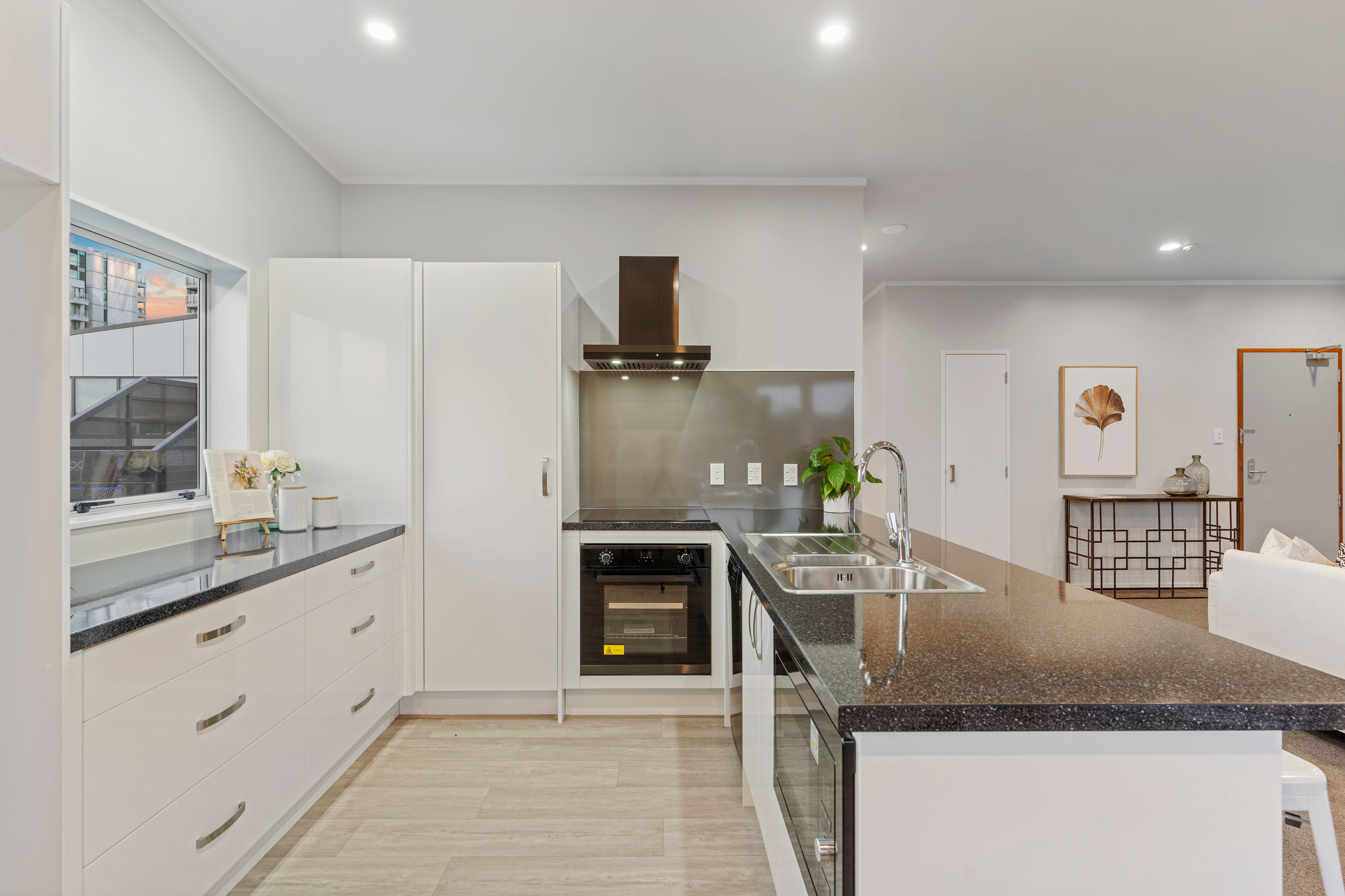 4/66 Glenmall Place, Glen Eden, Waitakere City