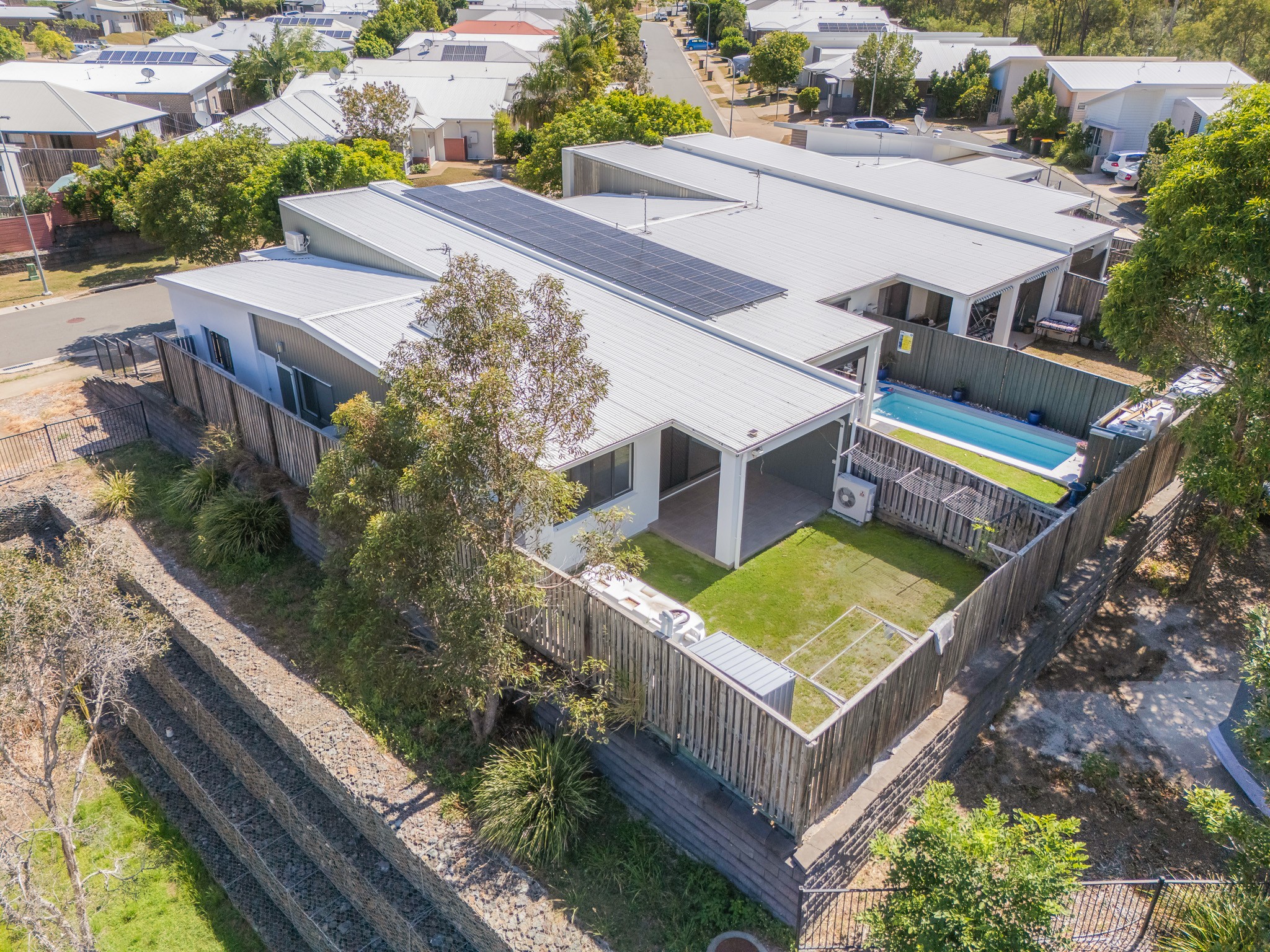 2 Valhalla Street, Clinton, QLD 4680