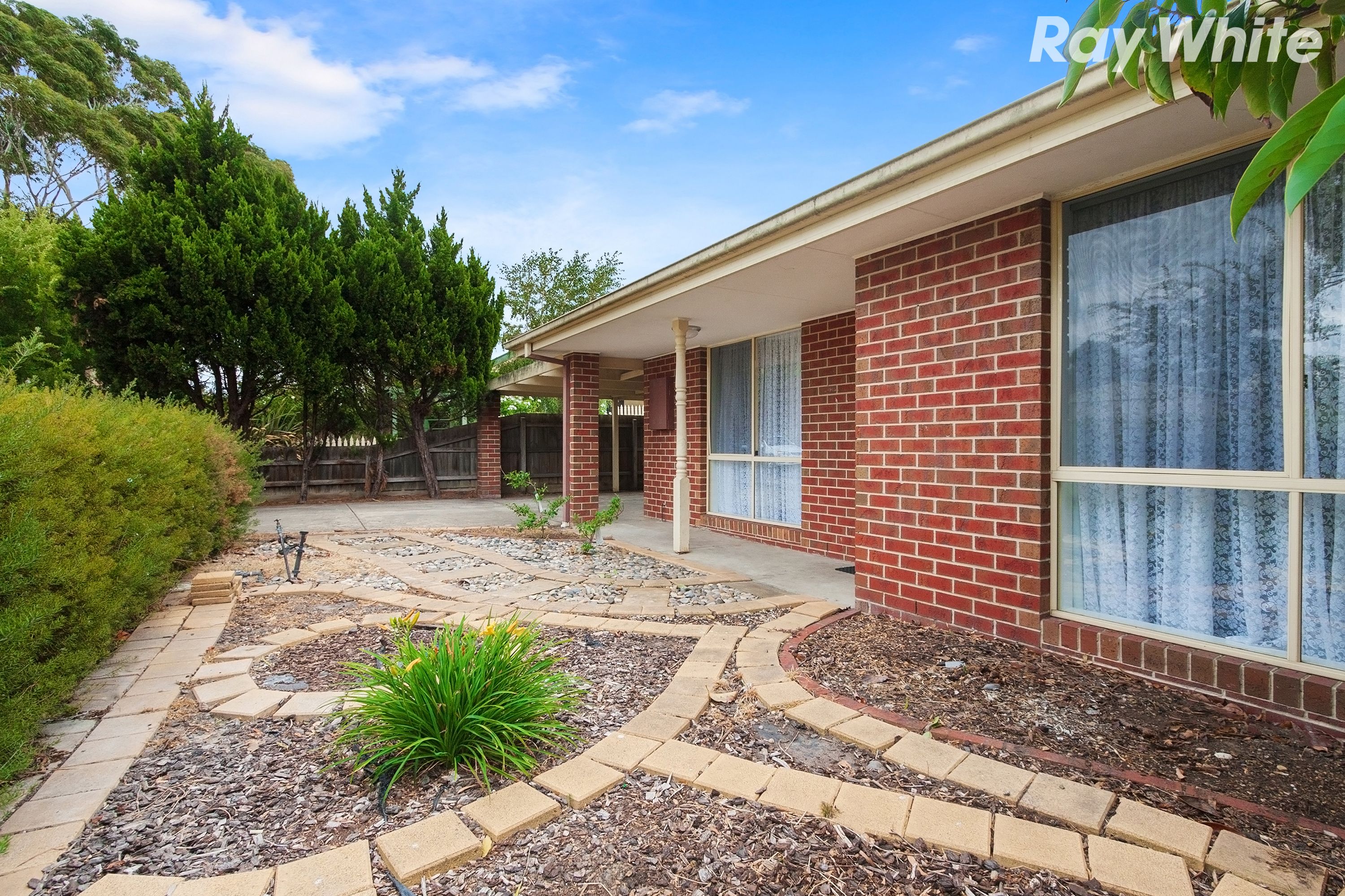 67 Meeking Drive, Pakenham, VIC 3810