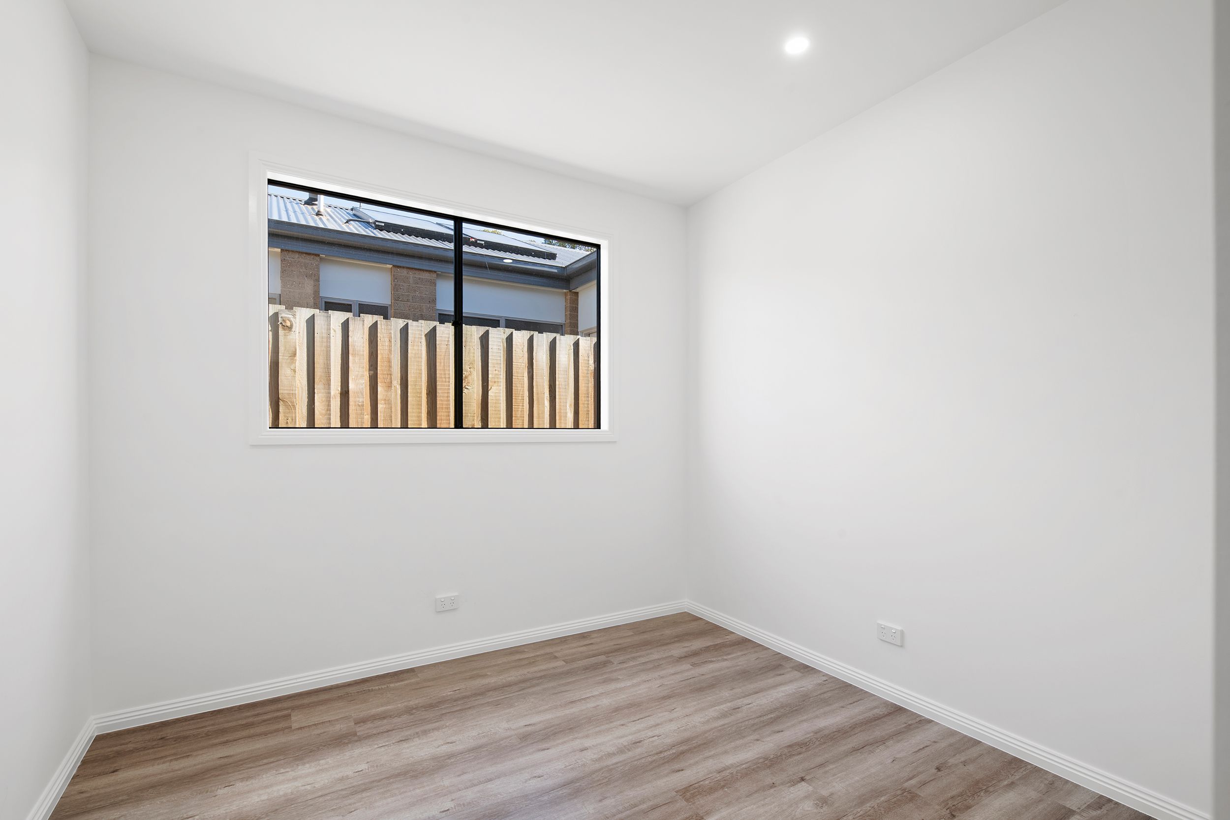 21 McMahon Street — photo 11 of 26