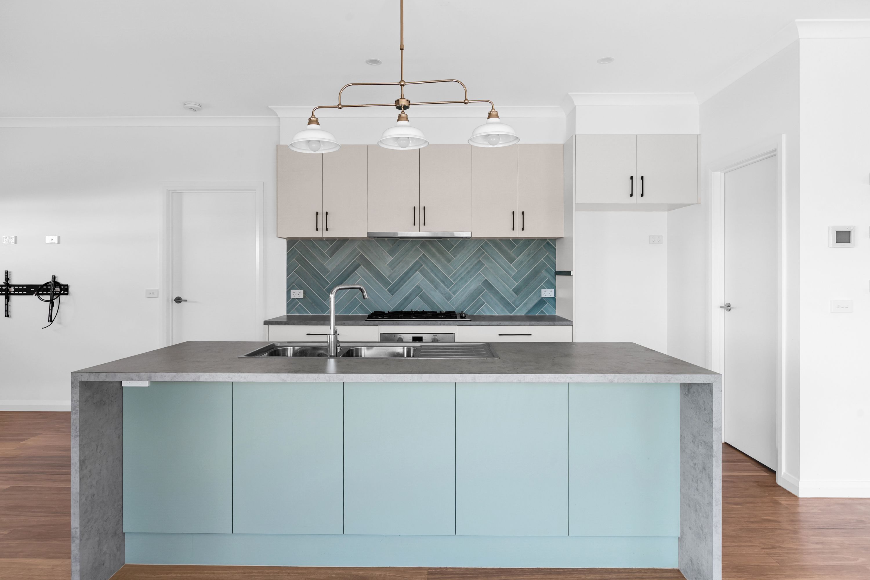115 Chaffey Street — photo 9 of 18