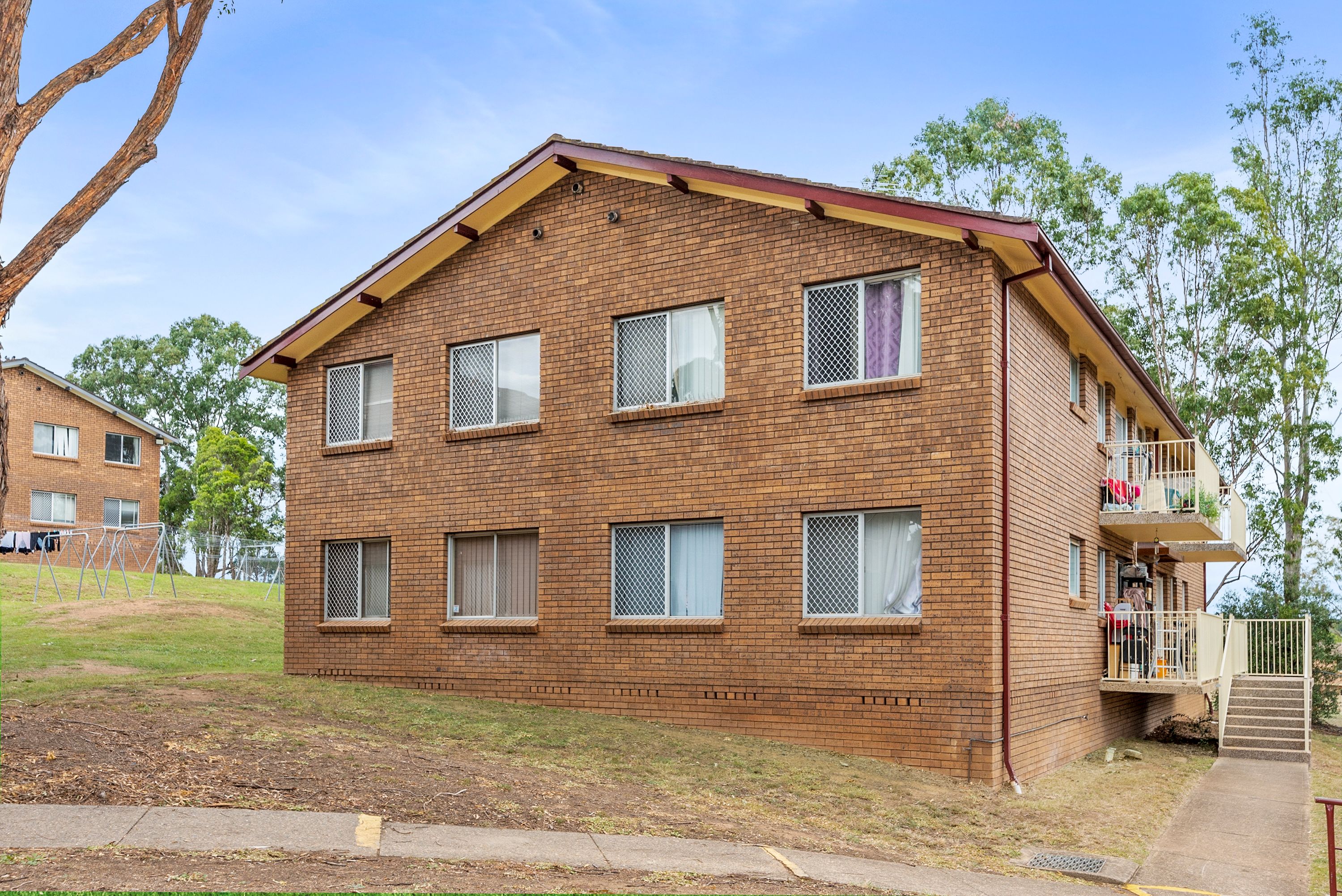 1 Lavinia Place
