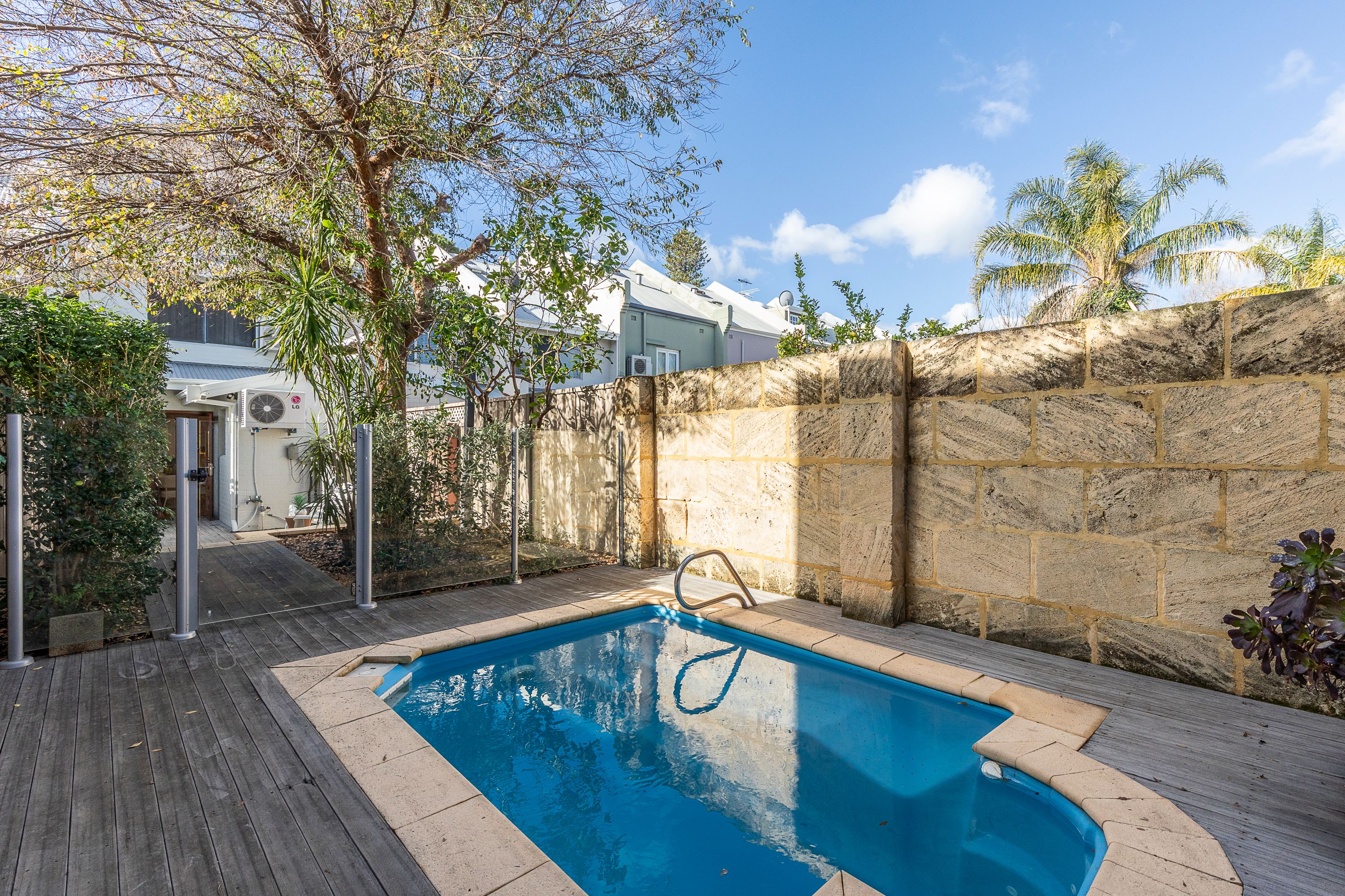 91 Glendower Street — photo 27 of 30