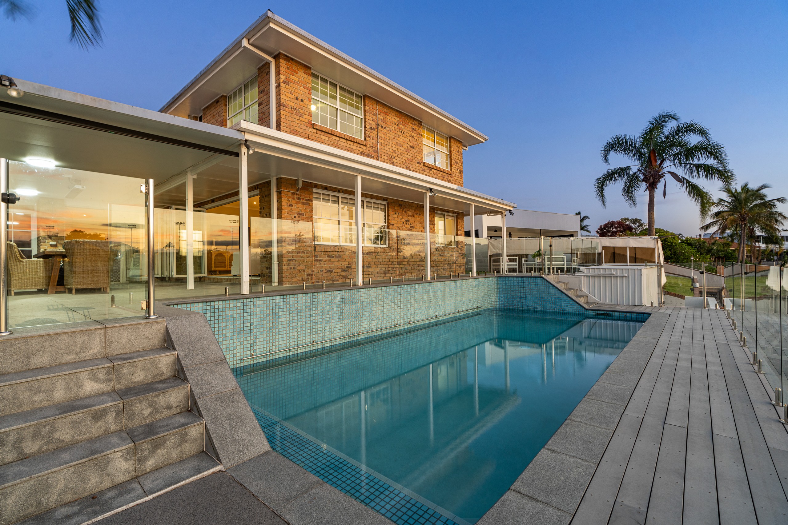 4 Mercedes Place, Bundall, QLD 4217