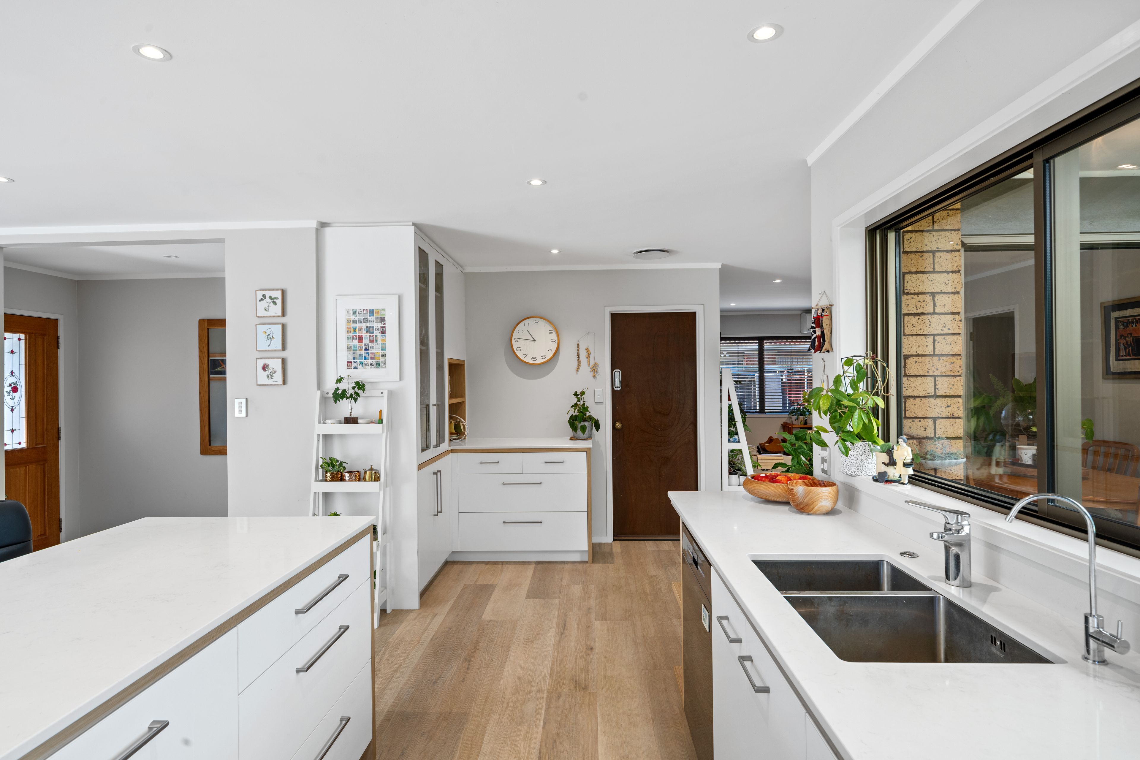 11 Donzella Place, Conifer Grove, Manukau City