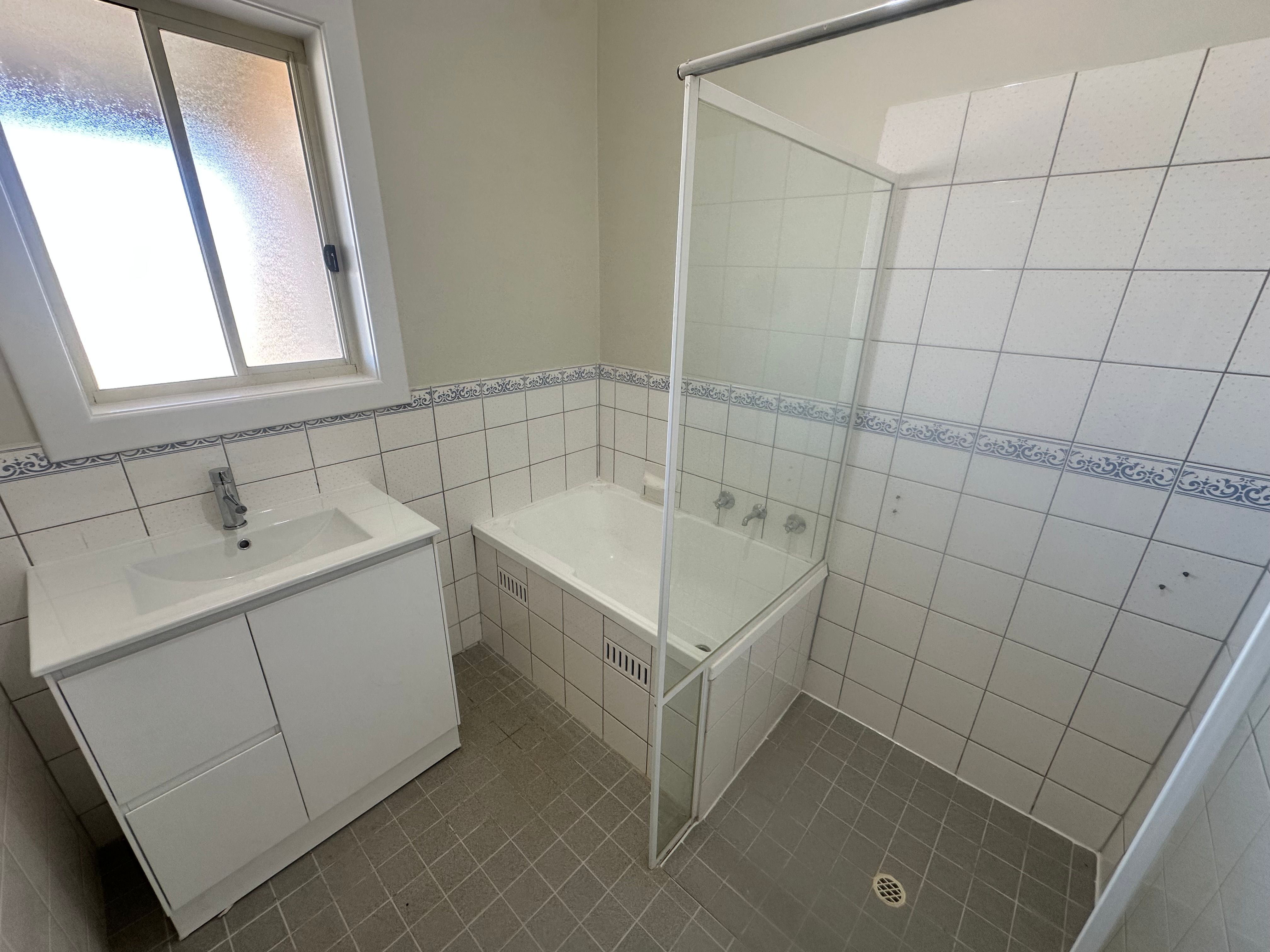 3 Kayser Street — photo 7 of 10
