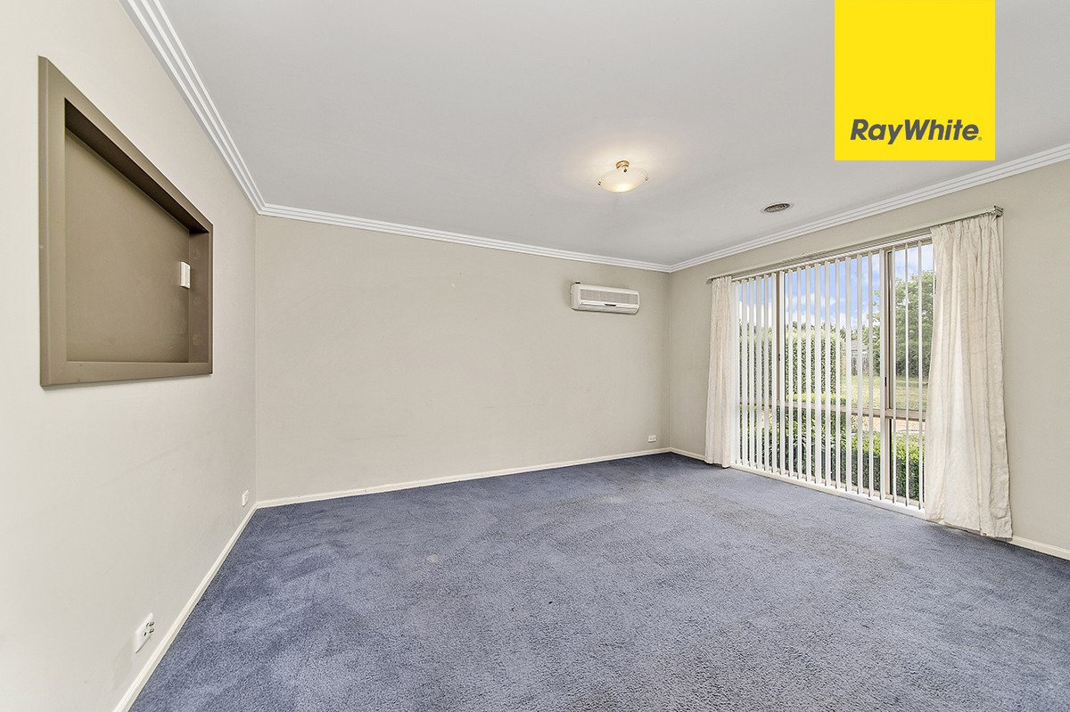 68 Shoobridge Circuit, Dunlop, ACT 2615