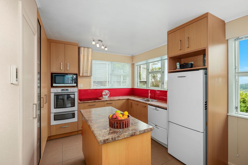 36 Titiro Moana Road, Korokoro, Lower Hutt City